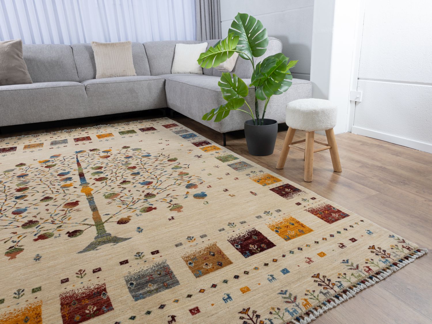 Afghaans Tapijt Laagpolig Handgeknoopt Wollen Vloerkleed - Omid Afghan Wool Luxury 297x194 - Omid Carpets