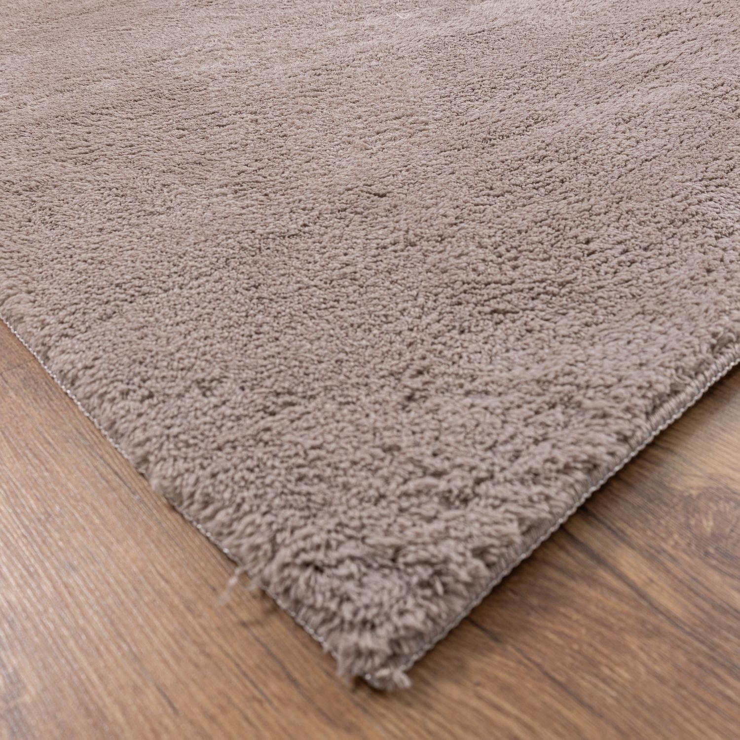 Taupe Tapijt Wasbaar Laagpolig Vloerkleed met Anti Slip Omid Soft Comfort Wasbaar op 30° - Omid Carpets