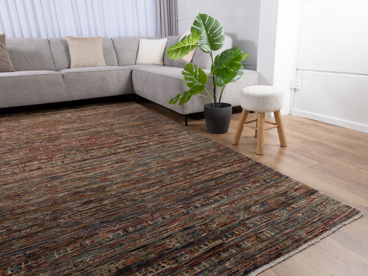 Afghaans Tapijt Laagpolig Handgeknoopt Wollen Vloerkleed - Omid Afghan Wool Luxury 297x194 - Omid Carpets