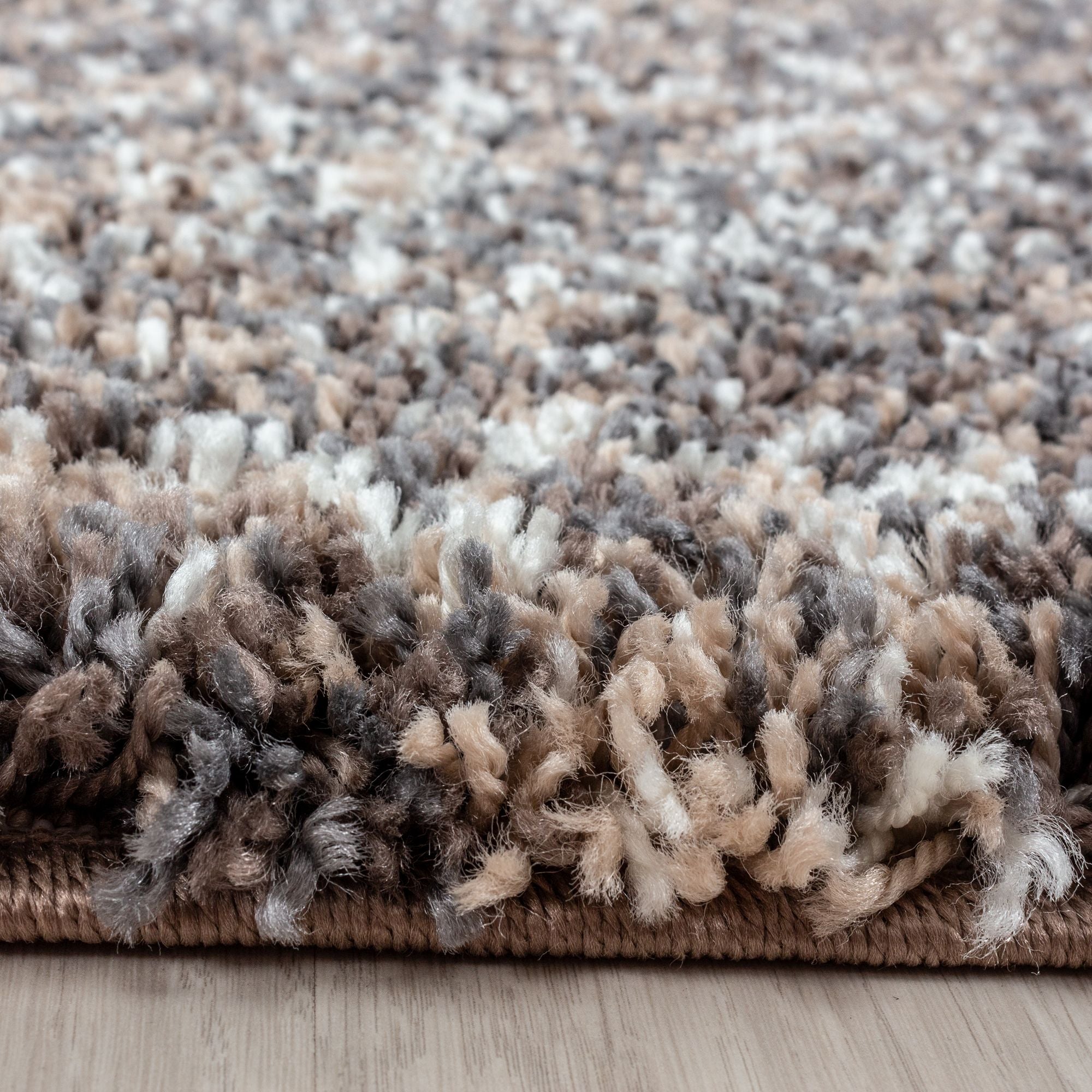 Taupe Laagpolig Vloerkleed Omid Misty Elegance Collection. - Omid Carpets