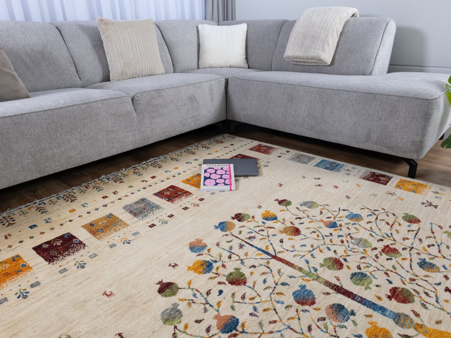 Afghaans Tapijt Laagpolig Handgeknoopt Wollen Vloerkleed - Omid Afghan Wool Luxury 297x194 - Omid Carpets