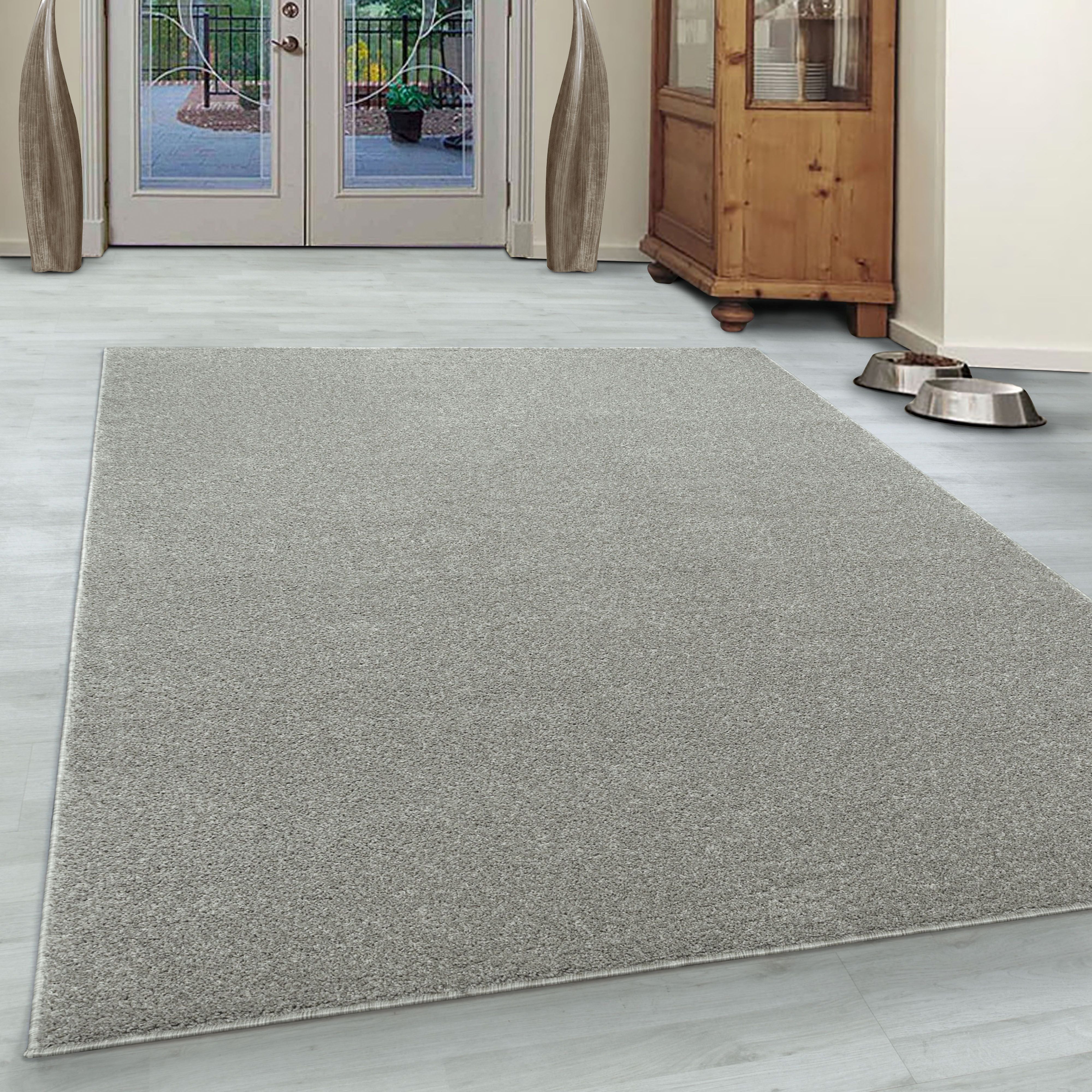 crème Laagpolig Vloerkleed Omid Velvet Touch Collection.