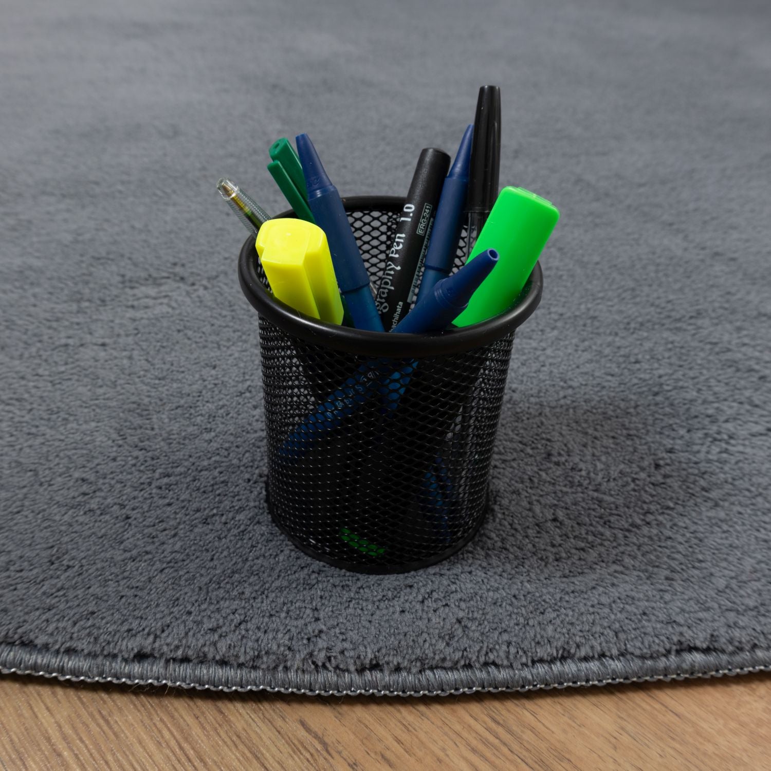 Antraciet Rond Tapijt Laagpolig Rond Vloerkleed met Anti Slip Omid Soft Comfort Wasbaar op 30°