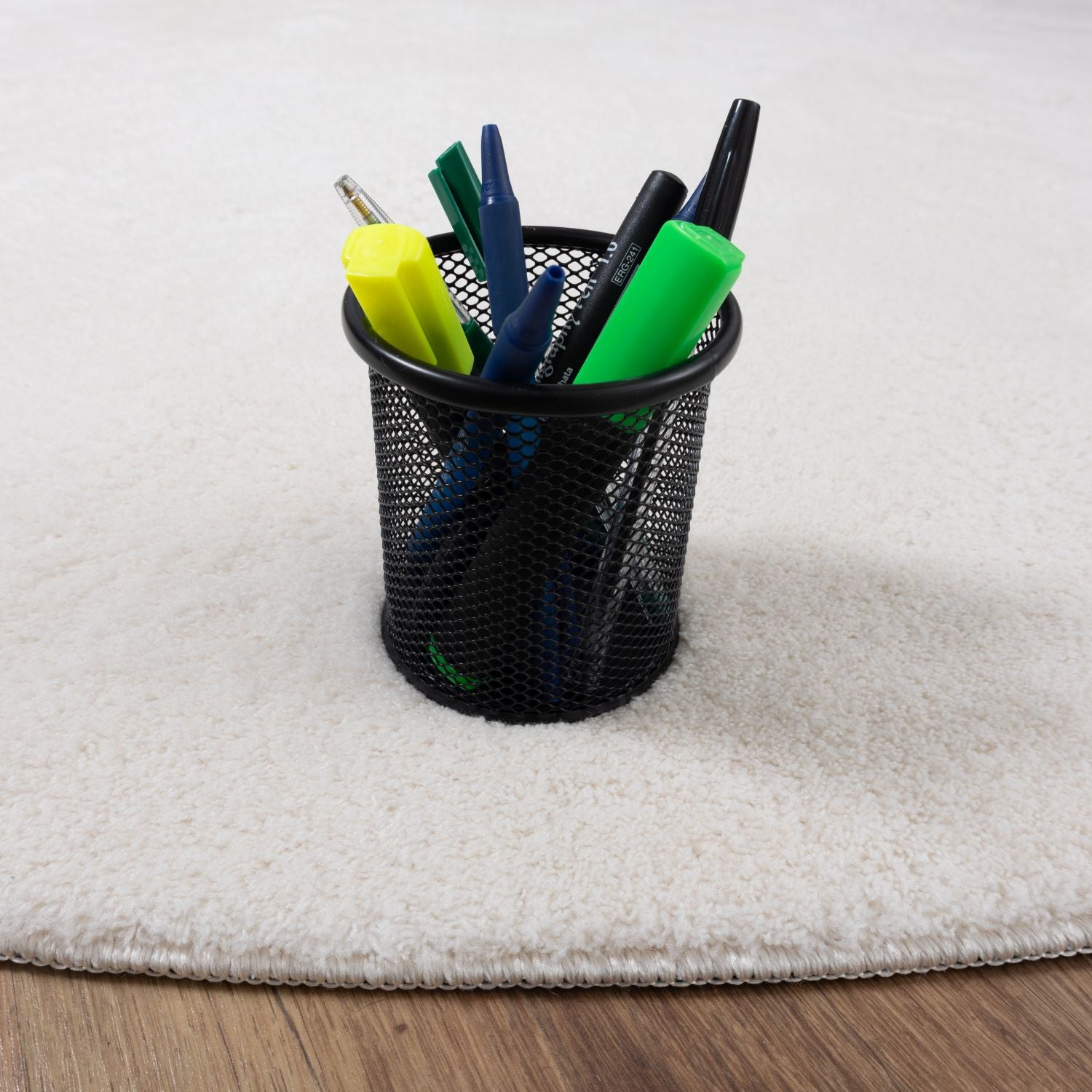 Crème Rond Tapijt Laagpolig Rond Vloerkleed met Anti Slip Omid Soft Comfort Wasbaar op 30°