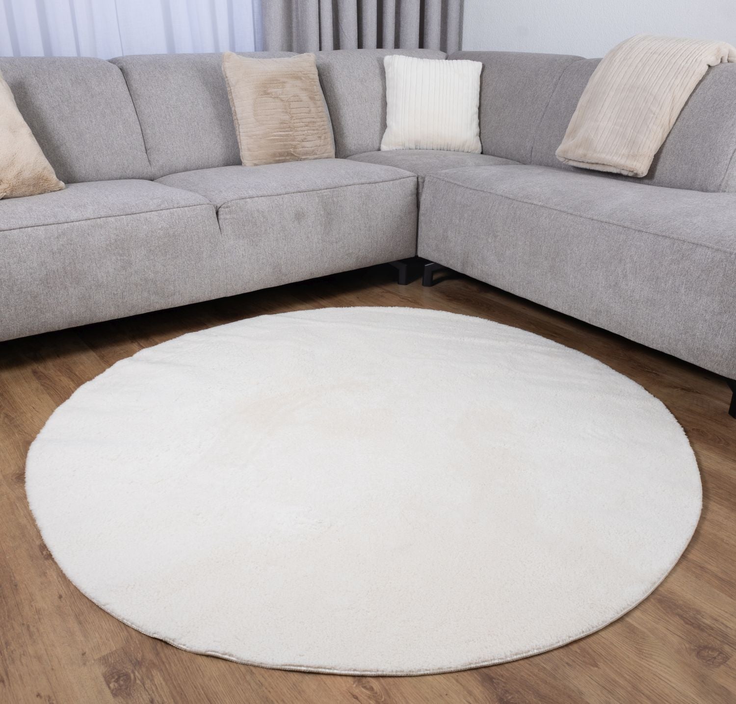 Crème Rond Tapijt Laagpolig Rond Vloerkleed met Anti Slip Omid Soft Comfort Wasbaar op 30°