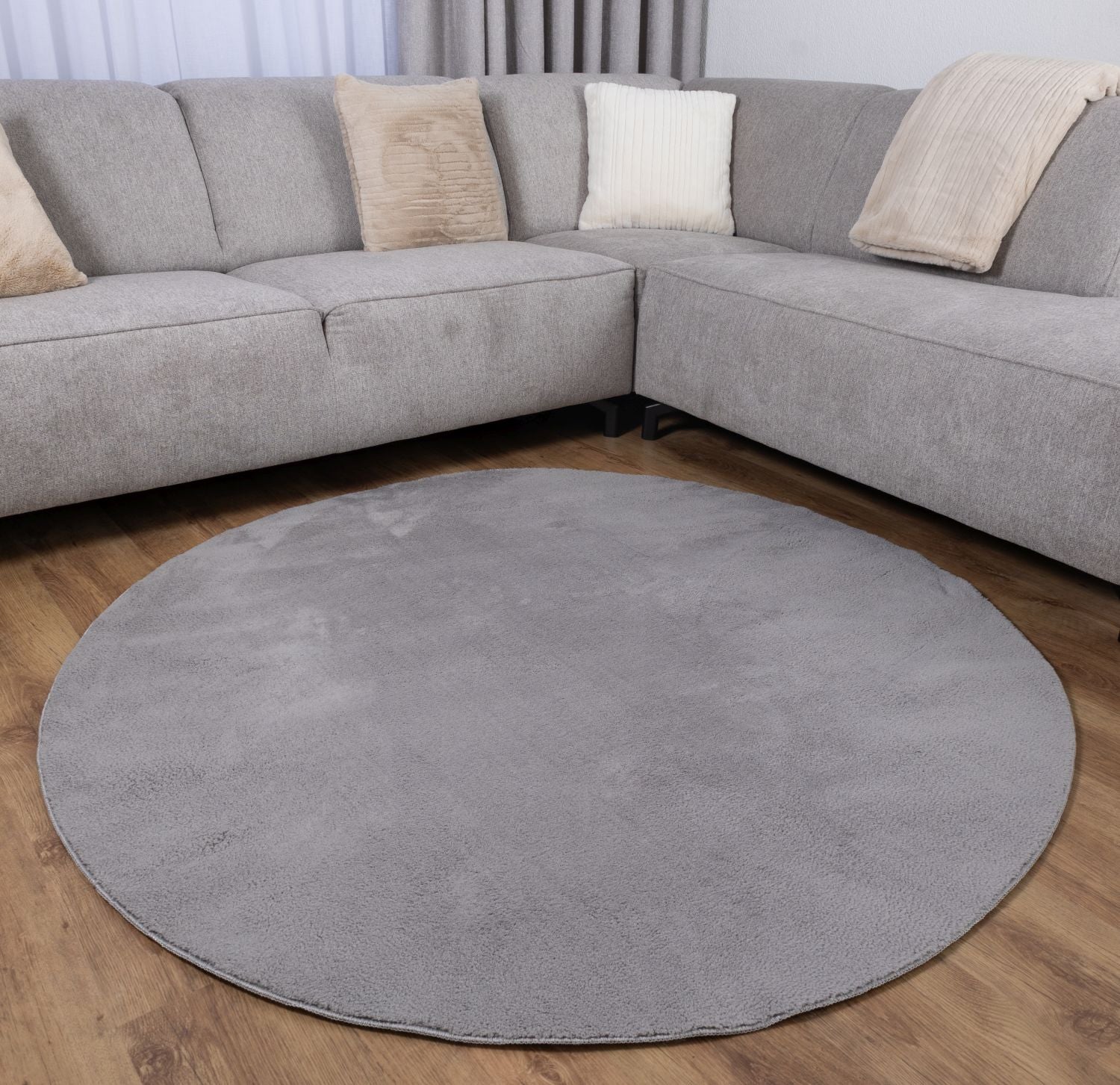 Grijs Rond Tapijt Laagpolig Rond Vloerkleed met Anti Slip Omid Soft Comfort Wasbaar op 30°