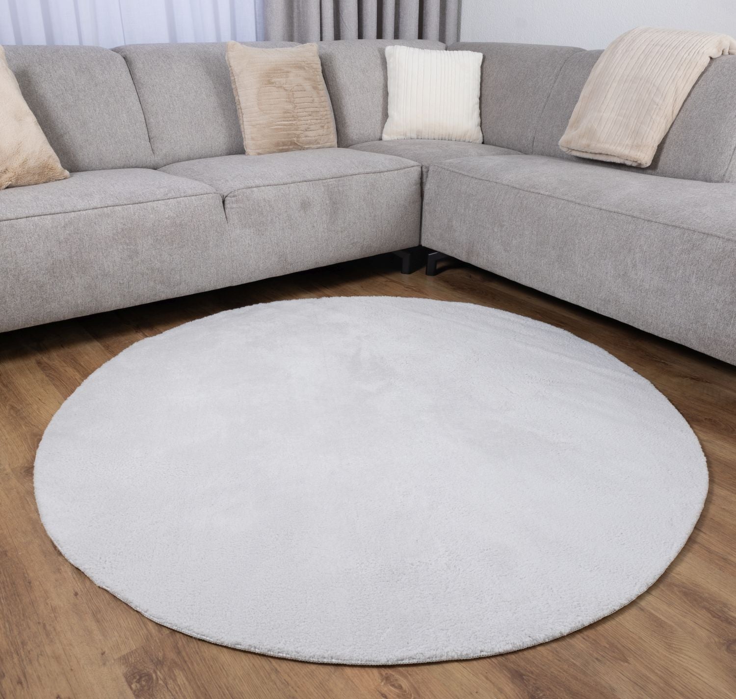 Lichtgrijs Rond Tapijt Laagpolig Rond Vloerkleed met Anti Slip Omid Soft Comfort Wasbaar op 30°