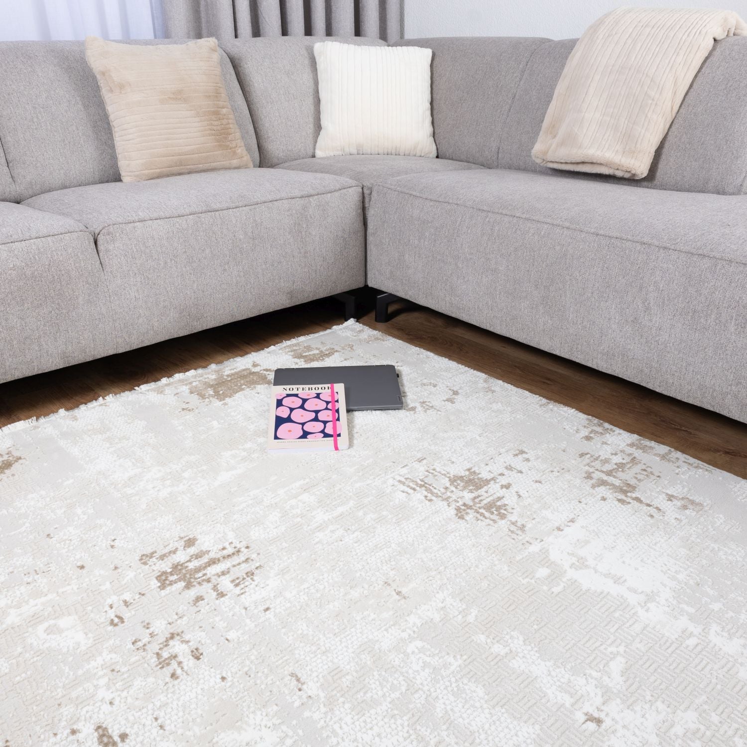 Crème Tapijt Laagpolig Vloerkleed Omid Soft Lux