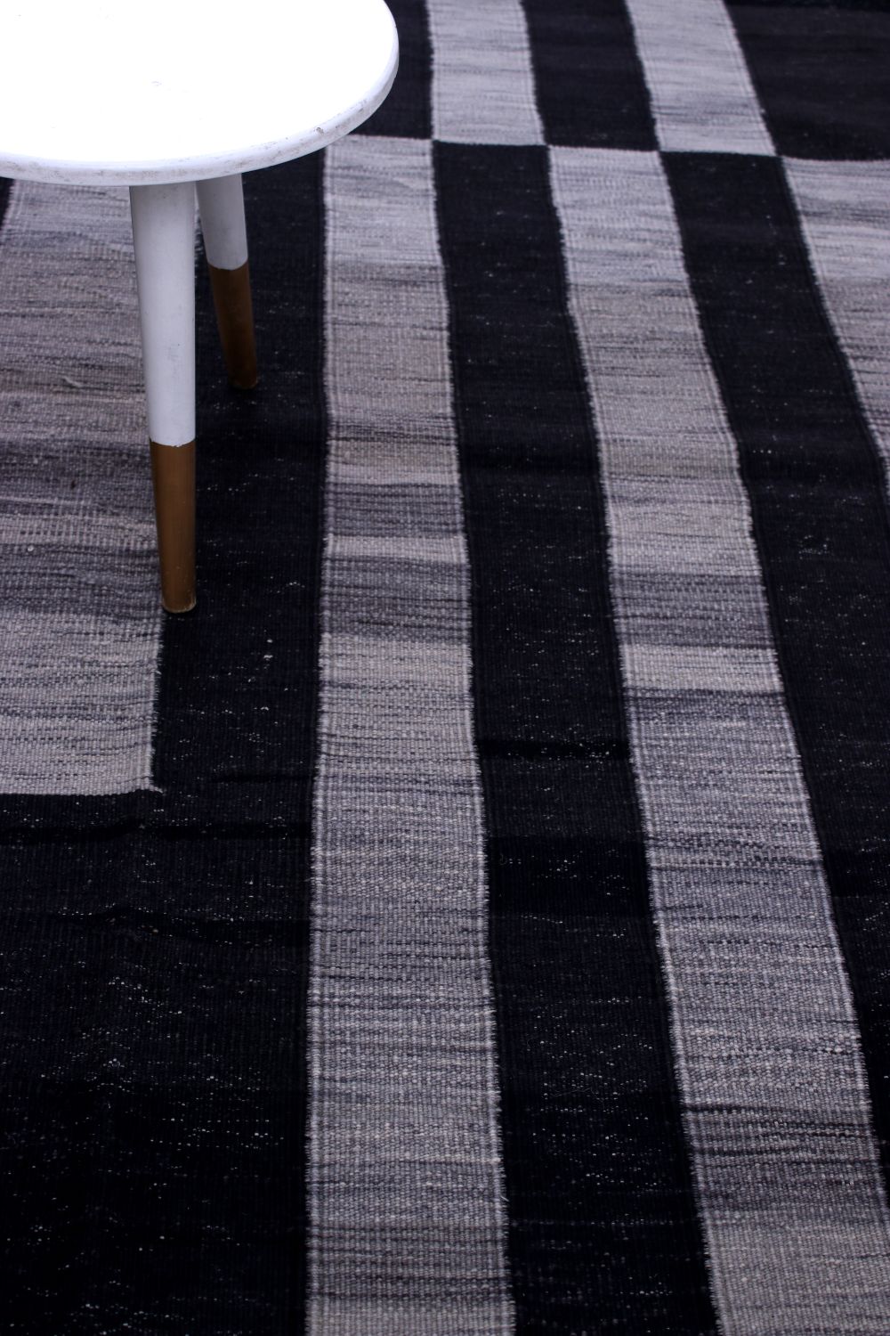 Zwart Tapijt Laagpolig Handgeweven Wollen Vloerkleed - Omid Afghan Modern Kelim 202x165