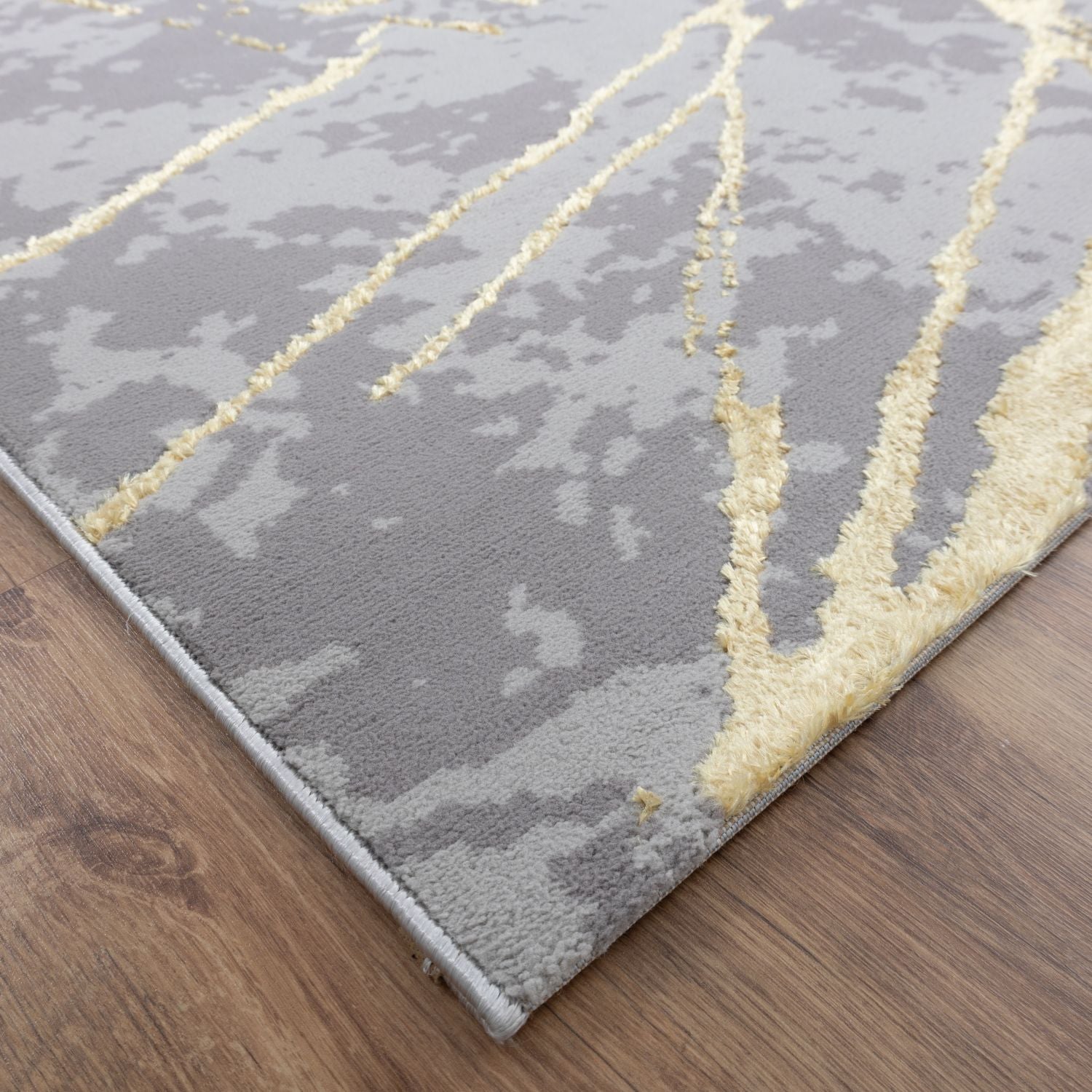 Grijs met Goud Tapijt Laagpolig Vloerkleed Omid Marbella