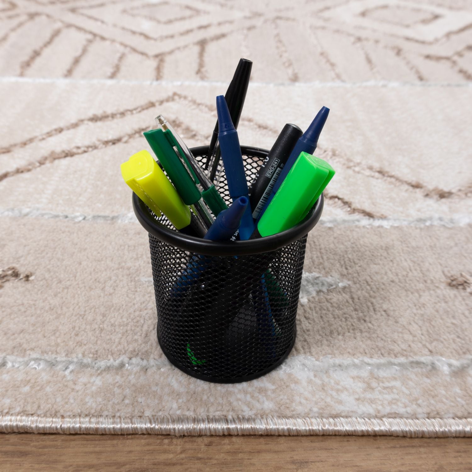 Beige Tapijt Laagpolig Vloerkleed Omid Marbella