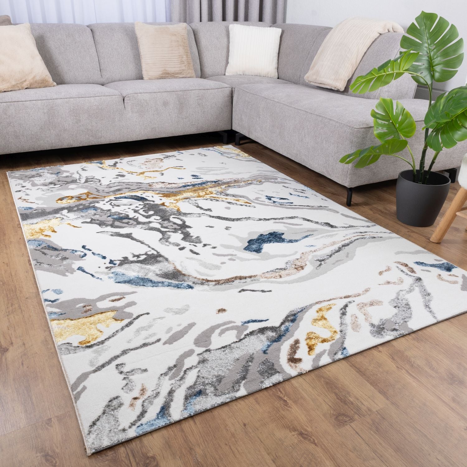 Wit en Goud Tapijt Laagpolig Vloerkleed Omid Marbella