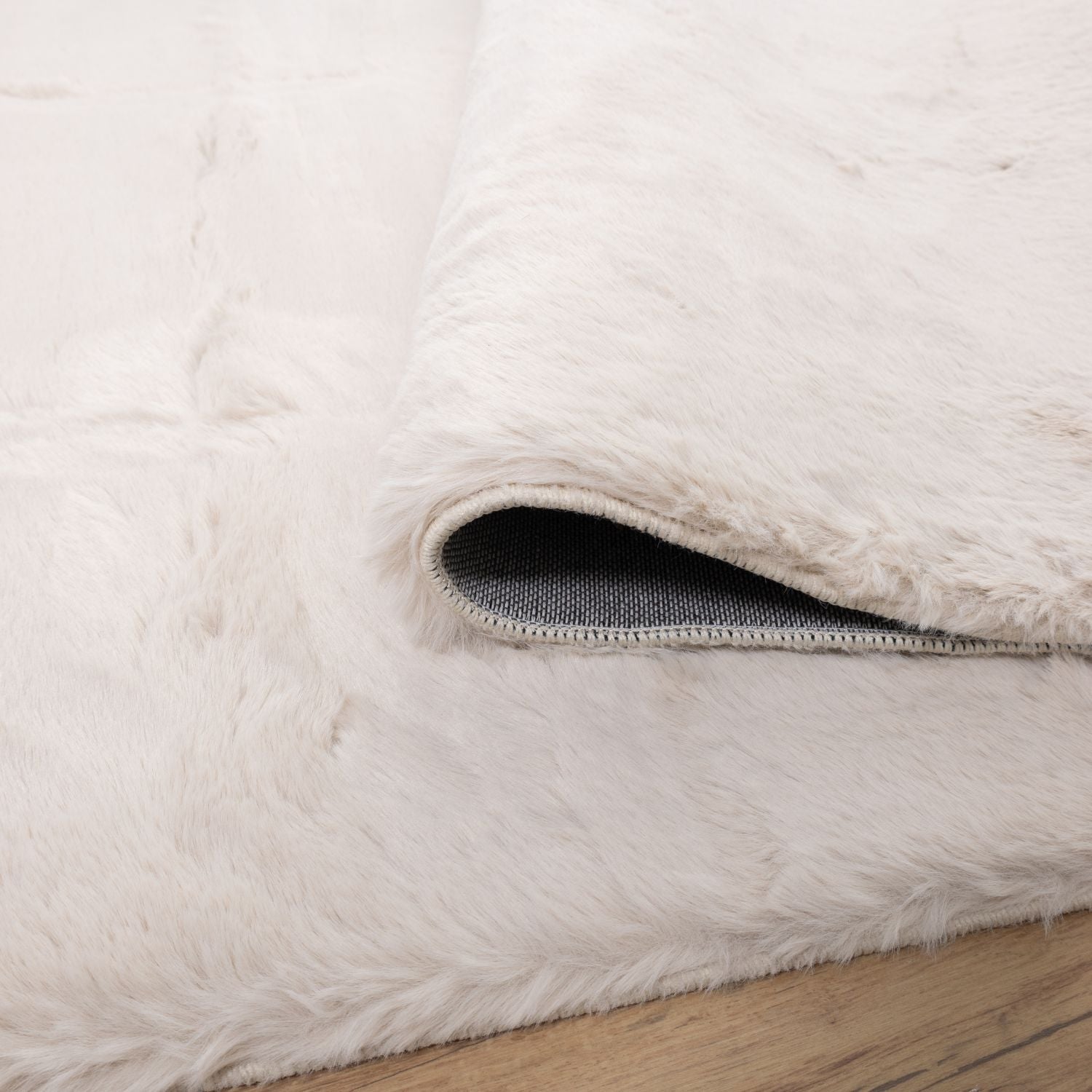 Crème Tapijt Zacht Hoogpolig Vloerkleed Omid Extra Fluffy