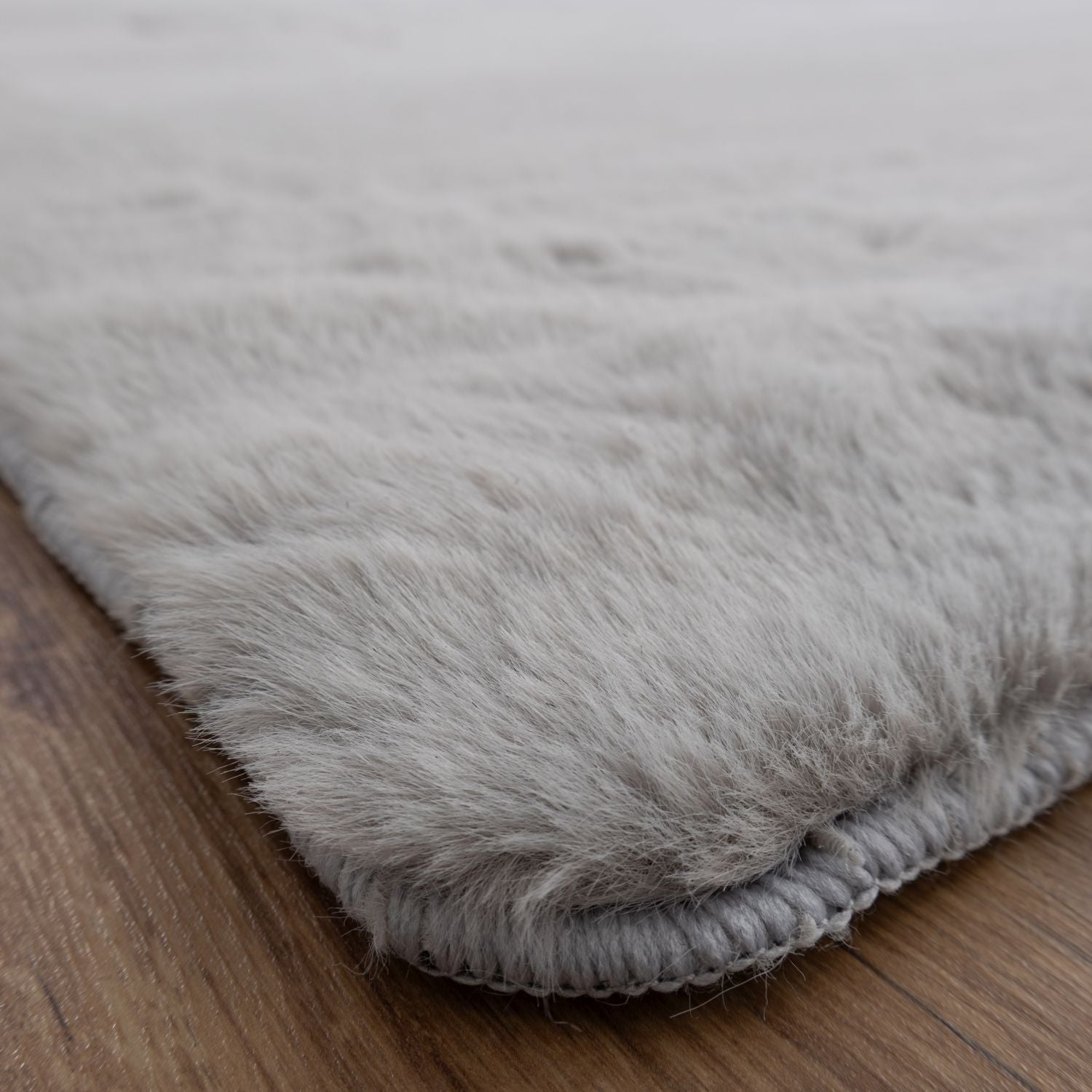 Lichtgrijs Tapijt Zacht Hoogpolig Vloerkleed Omid Extra Fluffy