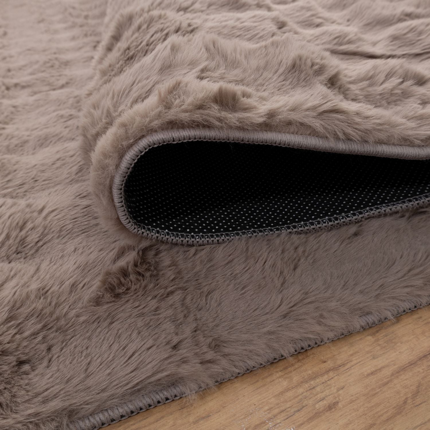 Taupe Tapijt Zacht Hoogpolig Vloerkleed Omid Bubble