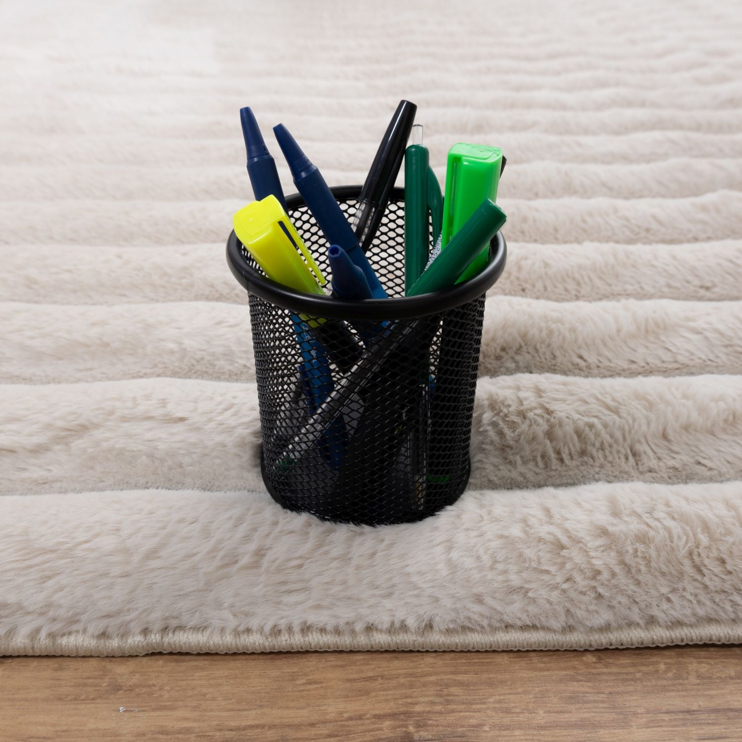 Crème Tapijt Zacht Hoogpolig Vloerkleed Omid Stripe