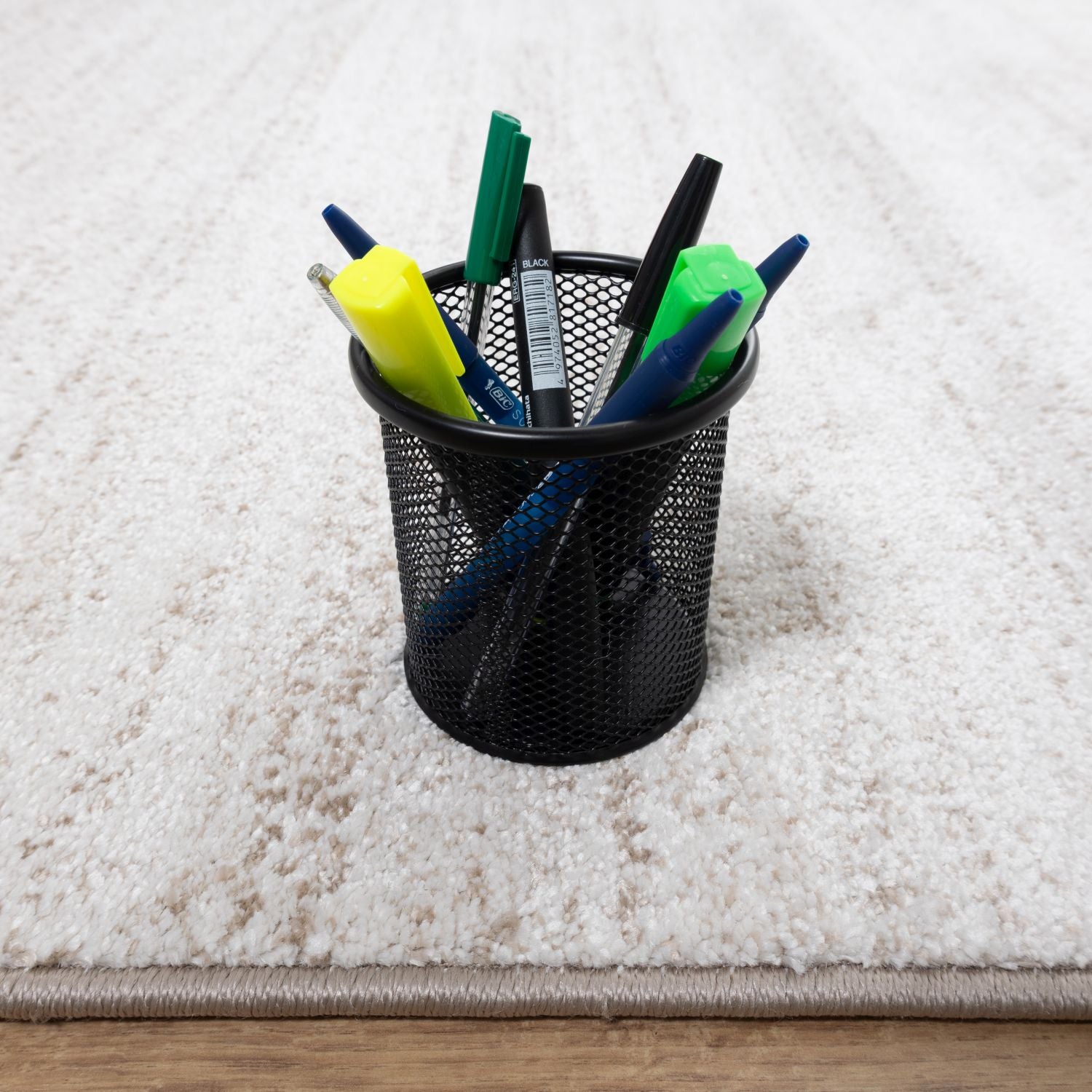 Crème Tapijt Laagpolig Vloerkleed Omid Premium Marble