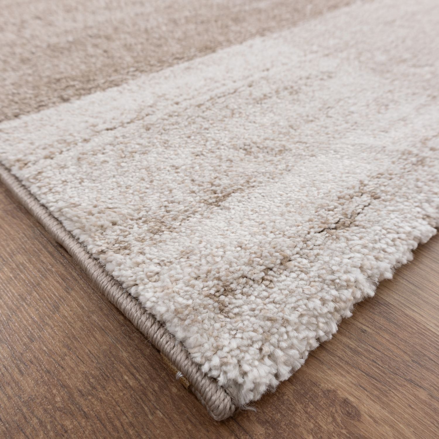 Crème Tapijt Laagpolig Vloerkleed Omid Premium Marble
