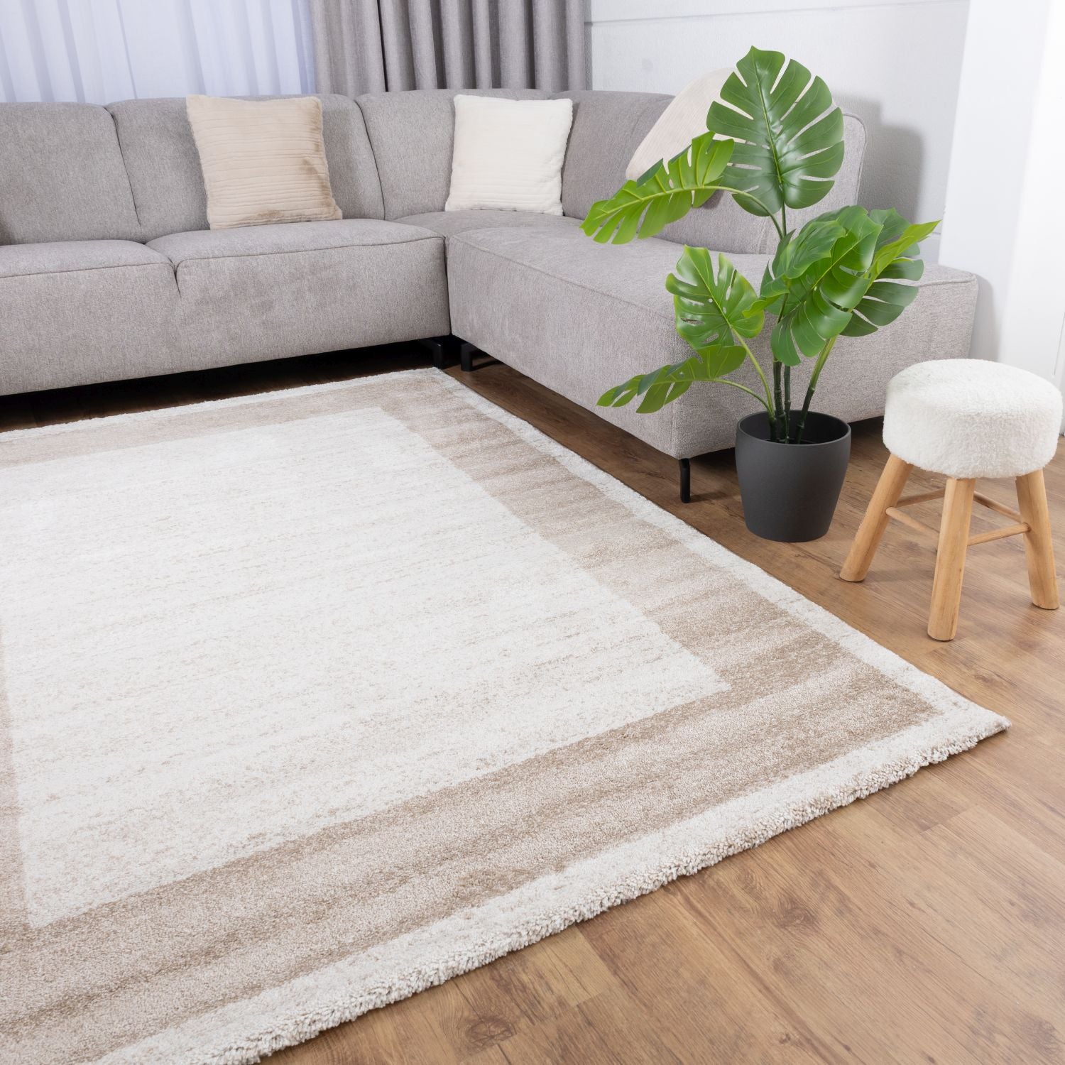 Crème Tapijt Laagpolig Vloerkleed Omid Premium Marble