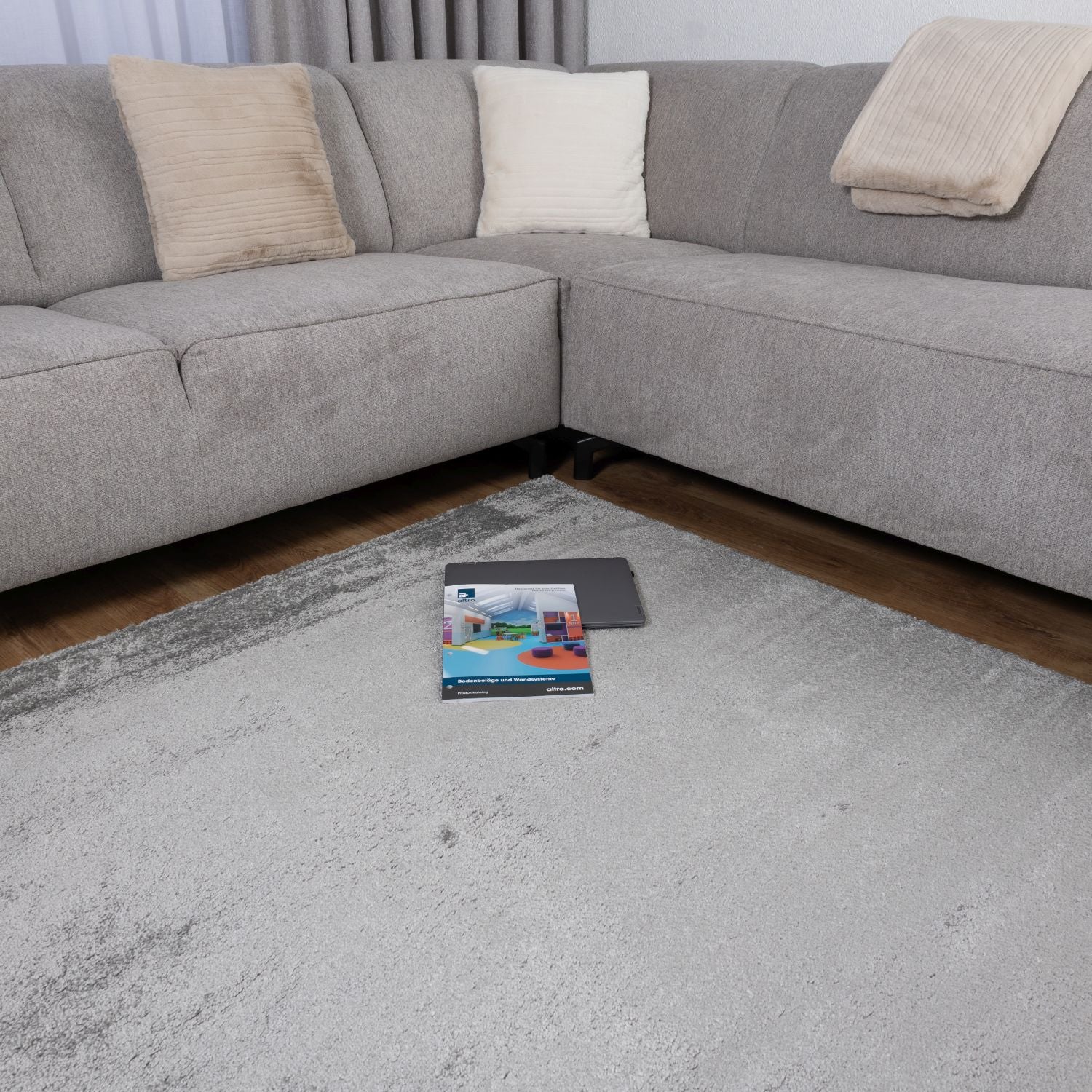 Grijs Tapijt Laagpolig Vloerkleed Omid Premium Marble