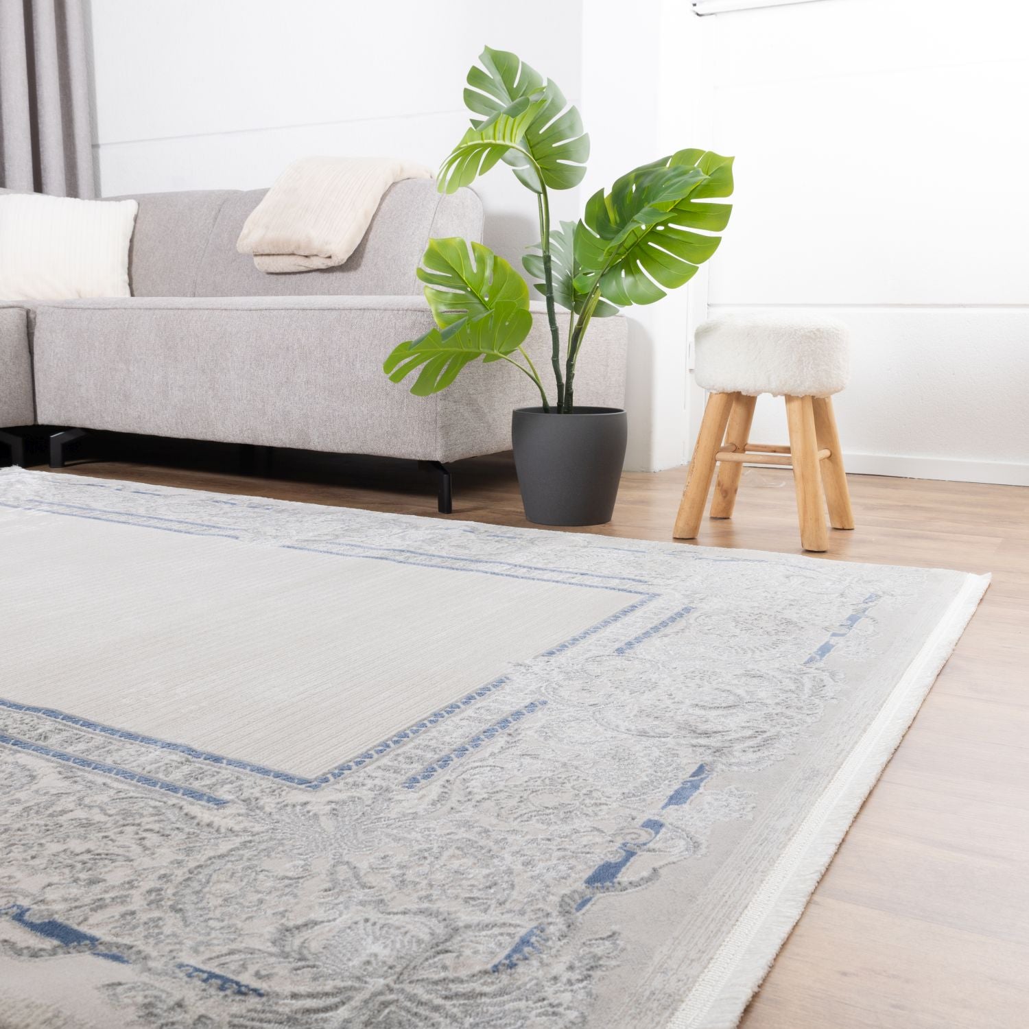 Blauw Tapijt Laagpolig Vloerkleed Omid Beige Essence