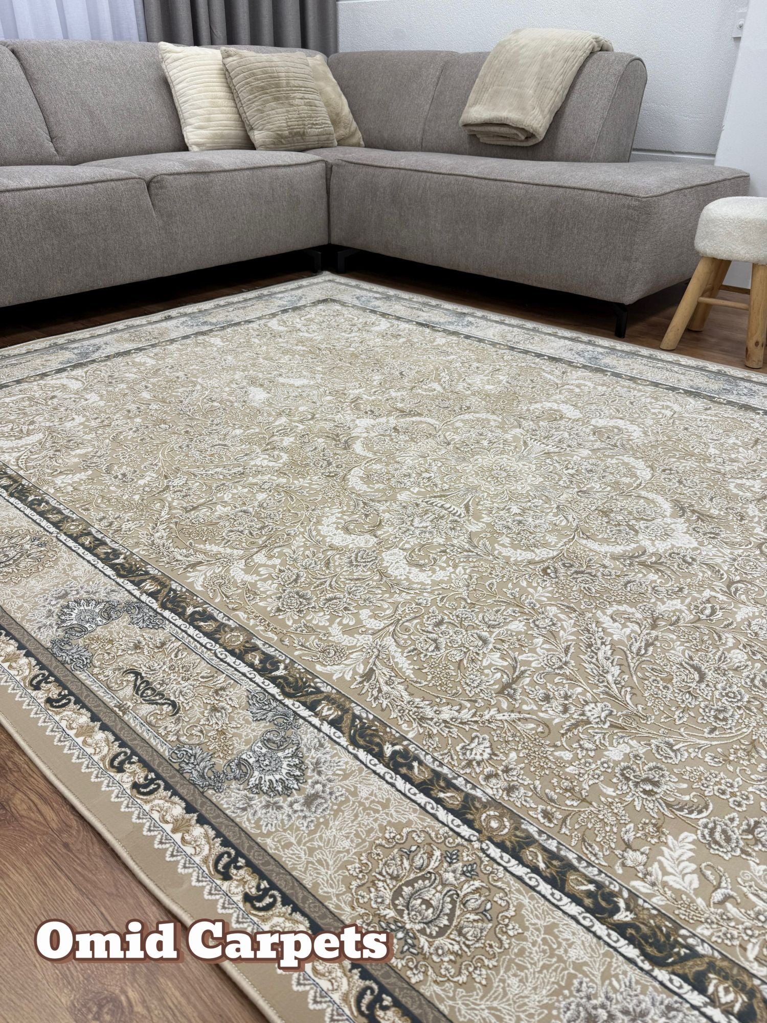 قالین 1500 شانه * Beige Tapijt Laagpolig Klassiek Vloerkleed - Omid Premium Classic Hand Look - 4,5 Miljoen punten/m²