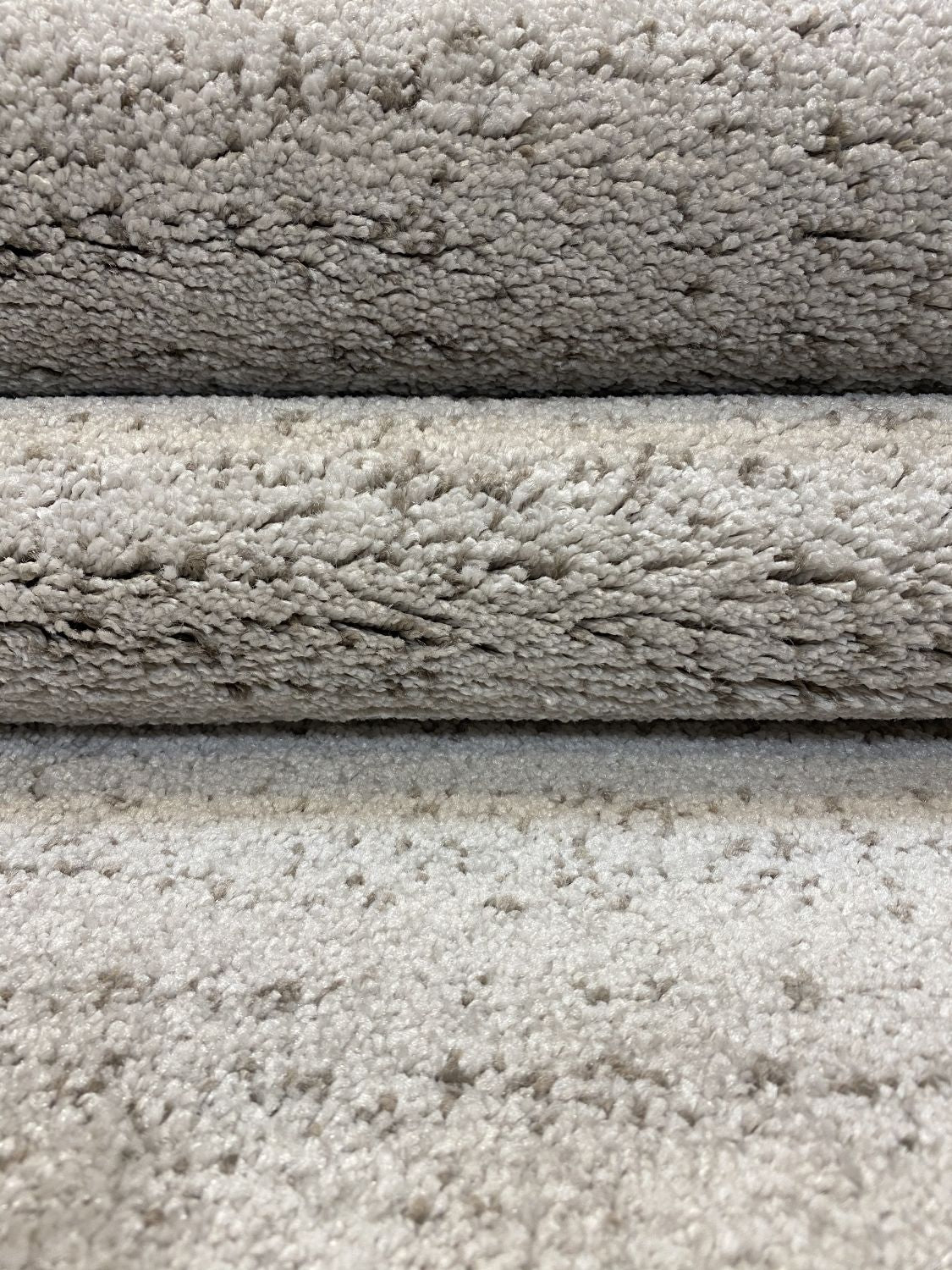 Lichtgrijs Tapijt Dik Laagpolig Vloerkleed Omid Zen Premium Feeling Kader