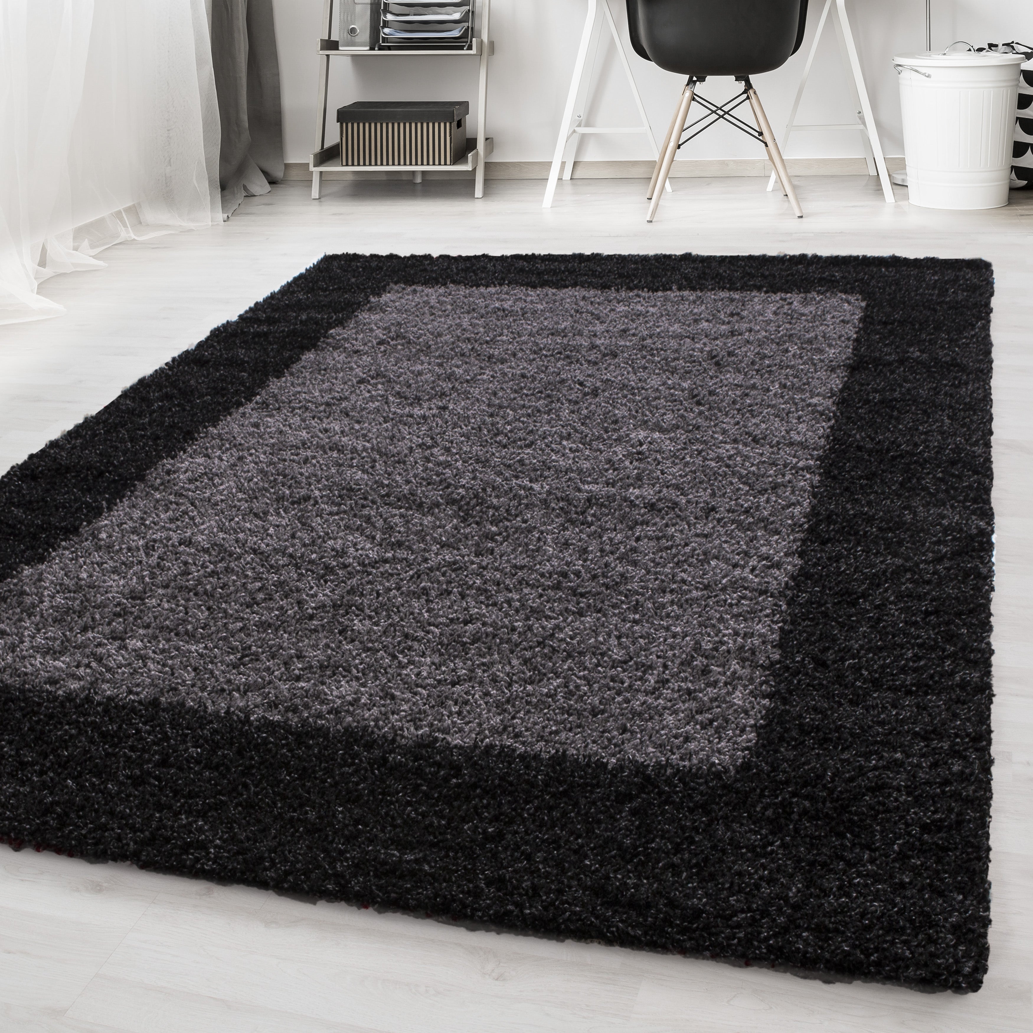 Anthraciet Tapijt Hoogpolig Vloerkleed - Omid Essential Kader - Omid Carpets