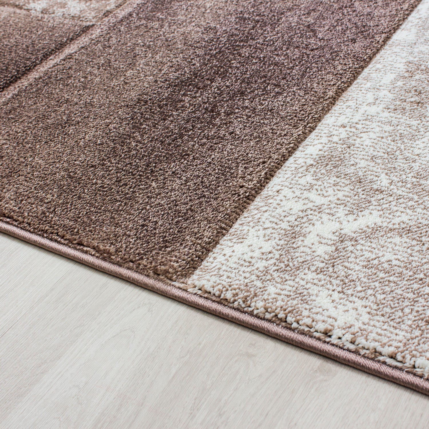 Beige Tapijt Laagpolig Vloerkleed Omid Modern Vibes - Omid Carpets