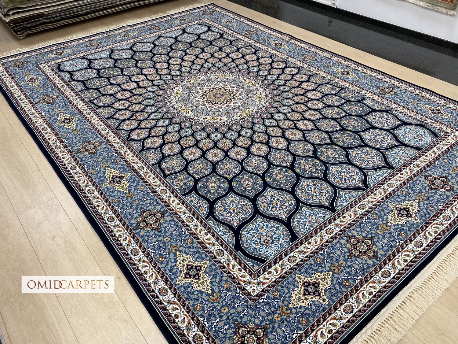 Blauw Tapijt Laagpolig Klassiek Vloerkleed - Omid Premium Classic Hand Look - 3 Miljoen punten/m²