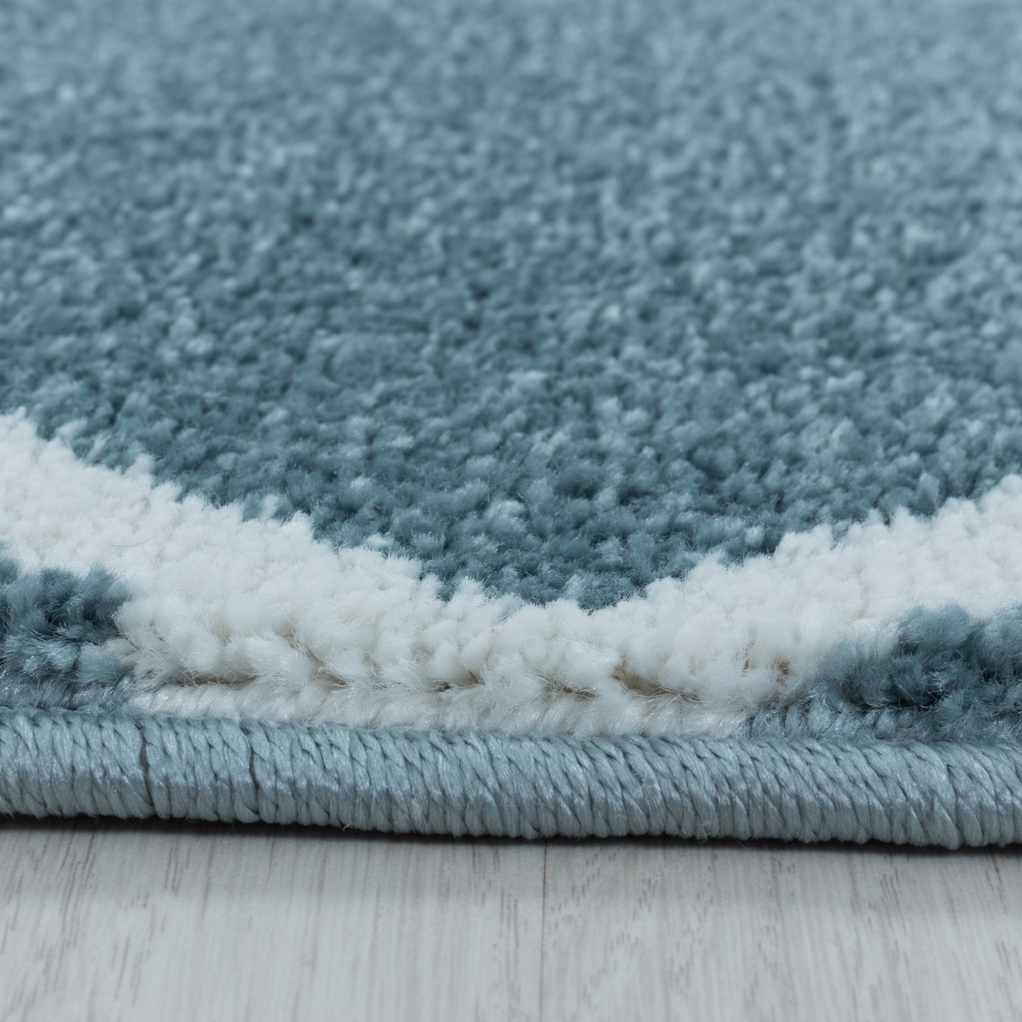 Blauw Tapijt Laagpolig Vloerkleed Omid Sensational