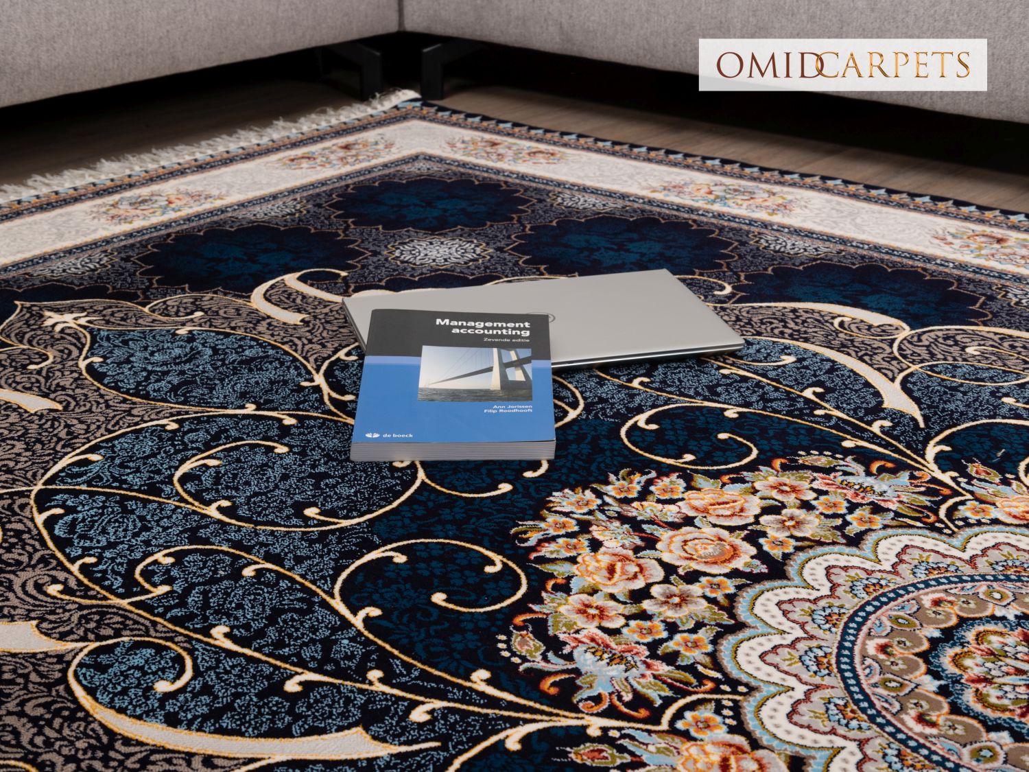 Blauw Tapijt Laagpolig Klassiek Vloerkleed - Omid Premium Classic - 1,5 Miljoen punten/m²