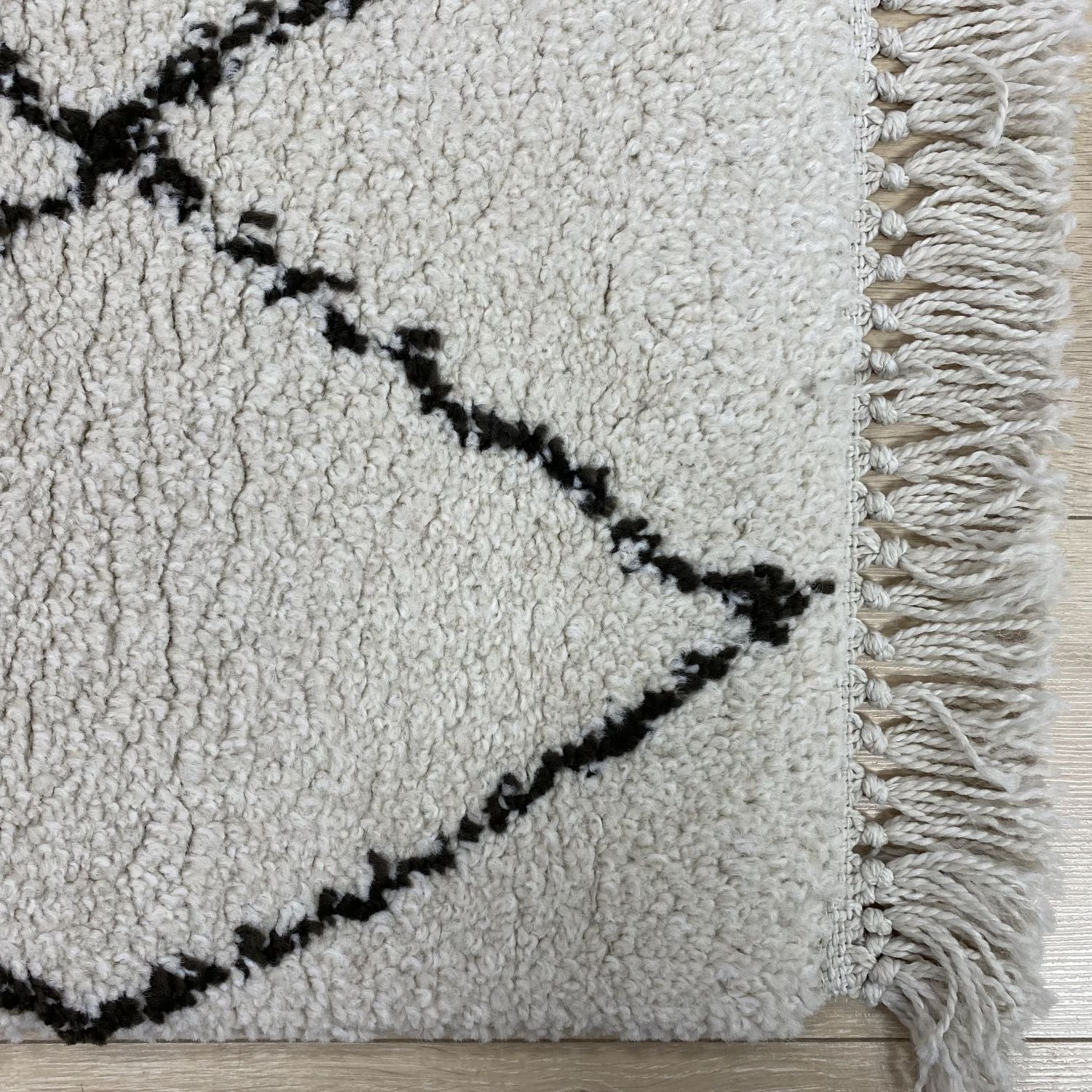 Beige Tapijt Dik Hoogpolig Vloerkleed Omid Berber