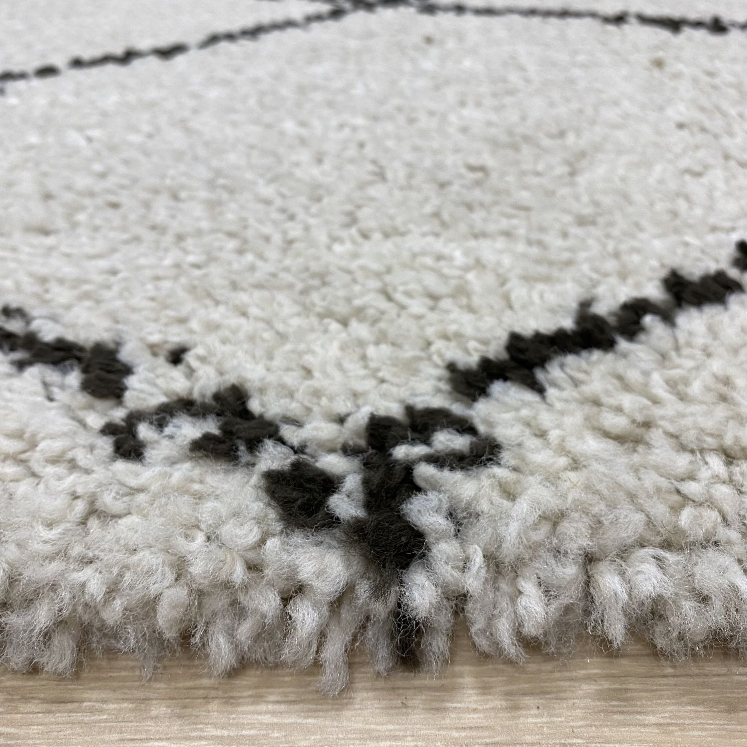 Beige Tapijt Dik Hoogpolig Vloerkleed Omid Berber