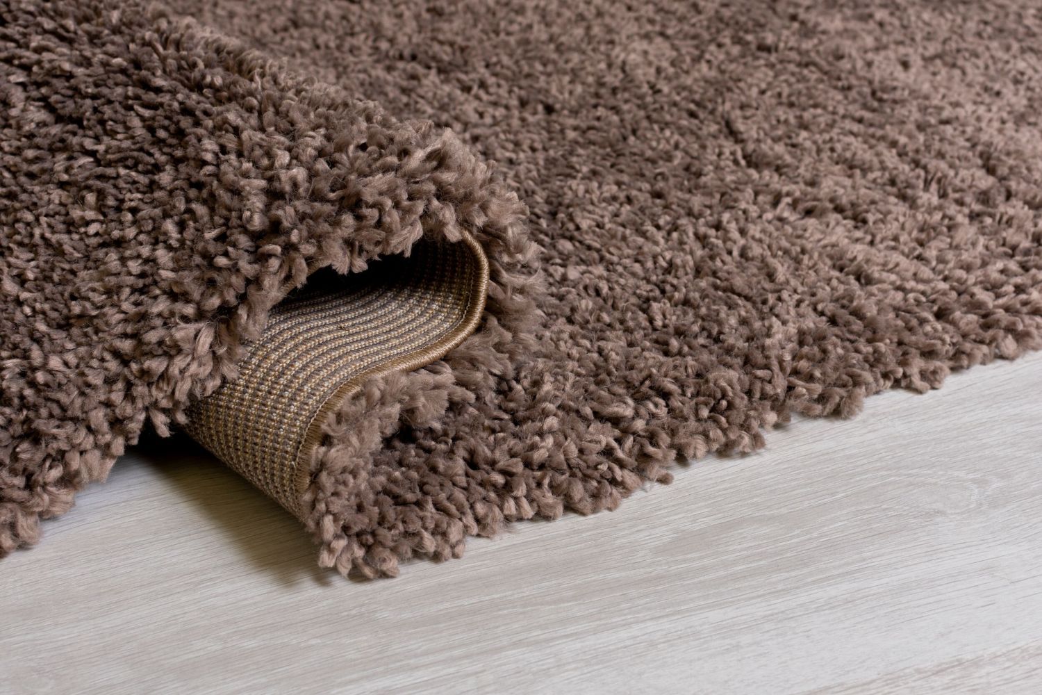 Bruin Tapijt Hoogpolig Vloerkleed Omid Premium Shaggy