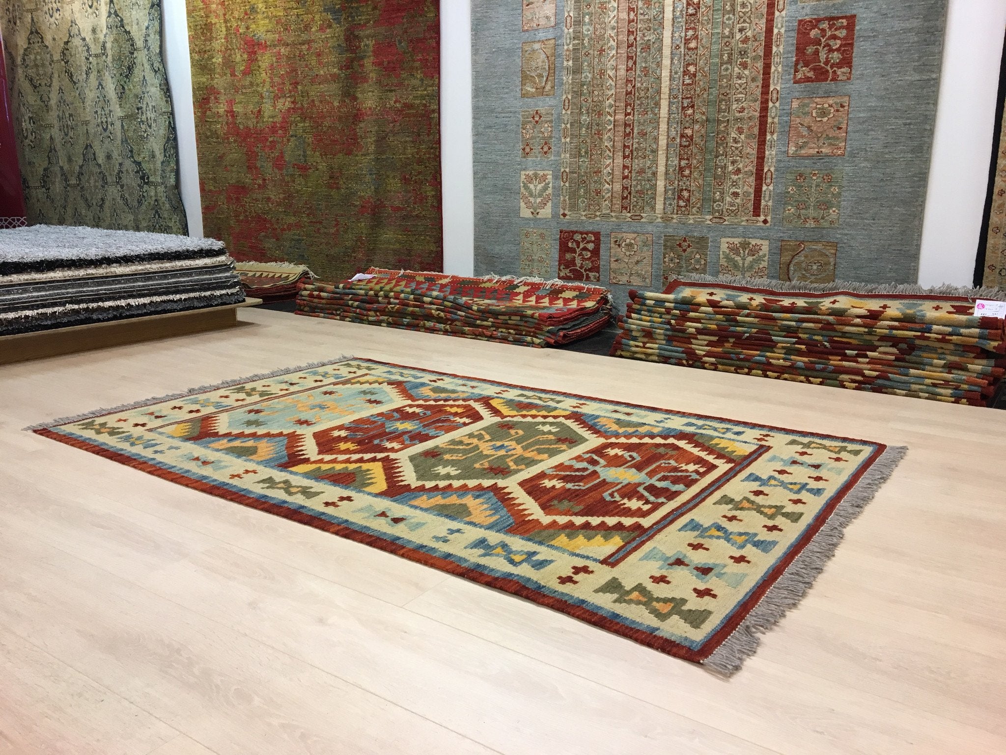 Kelim Vloerkleed Bij Omid Carpets Antwerpen 190x120 - Omid Carpets