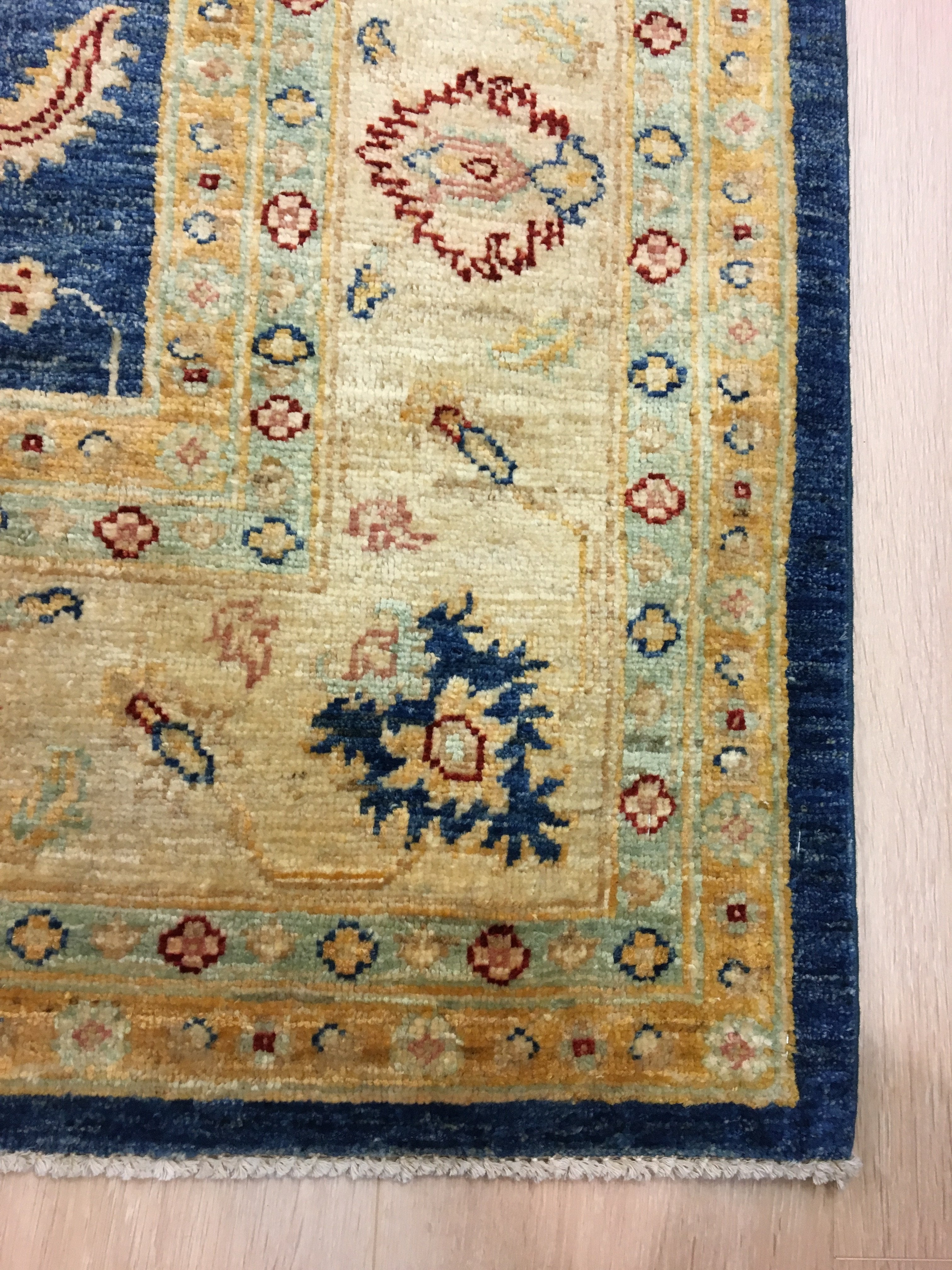 Fluweel Blauwe Ziegler Tapijt 243x175 - Omid Carpets