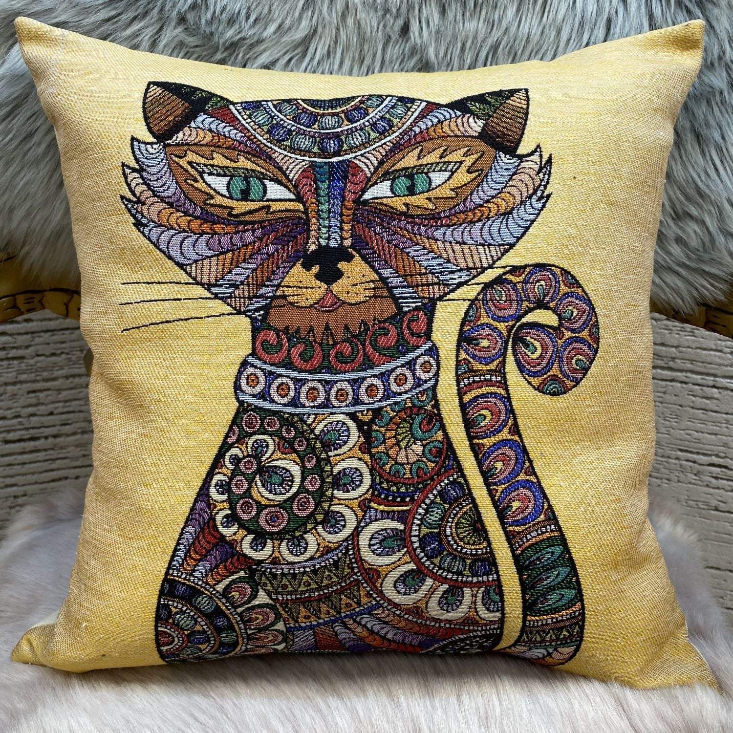 Cat Pillow 45x45cm - Pillow Cover - Cat Lover Gift - Cat Owner Gift - Cat Lover Gift Women - Cat Gifts for Cat Lovers - Fun Pillow