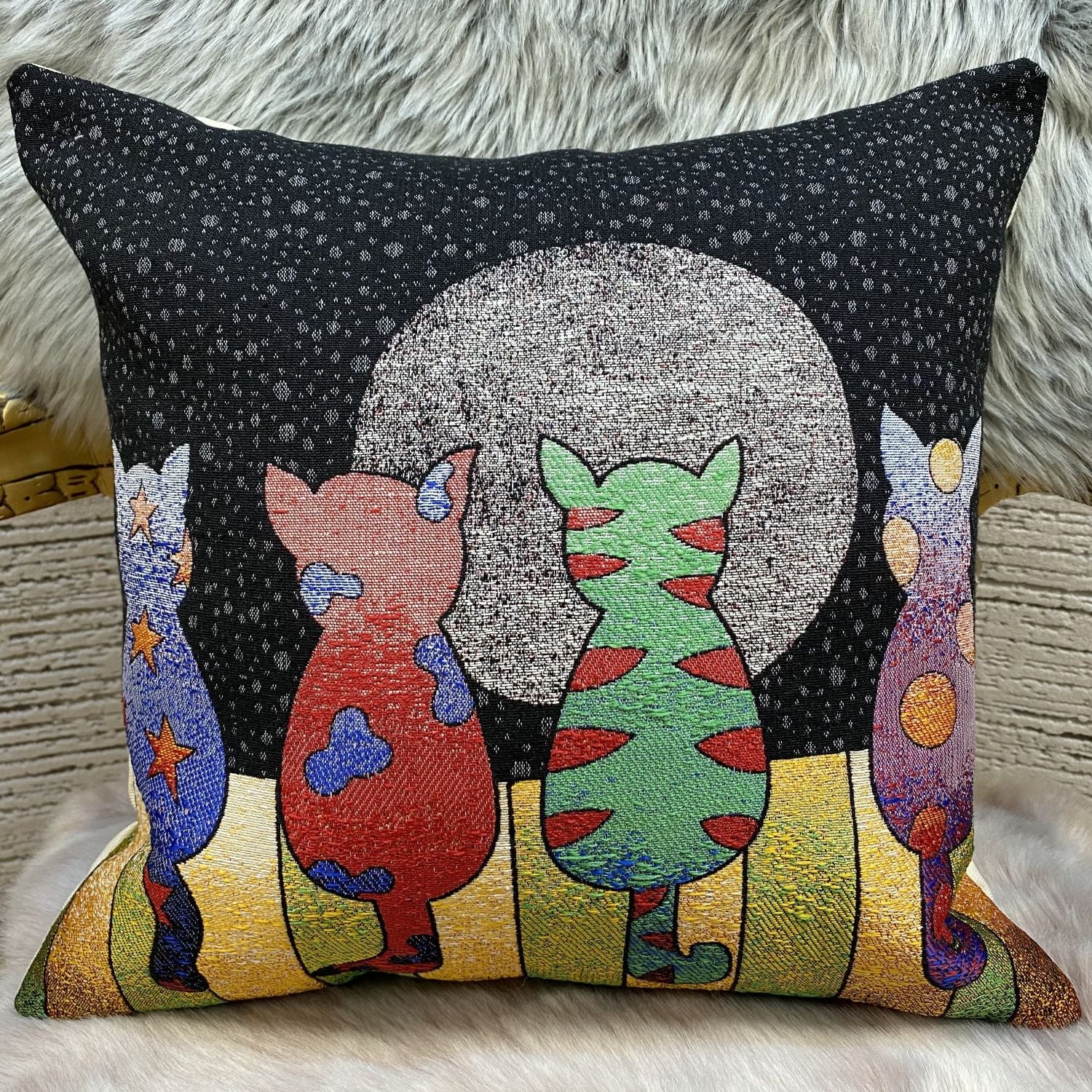 Cat Pillow 45x45cm - Pillow Cover - Cat Lover Gift - Cat Owner Gift - Cat Lover Gift Women - Cat Gifts for Cat Lovers - Fun Pillow