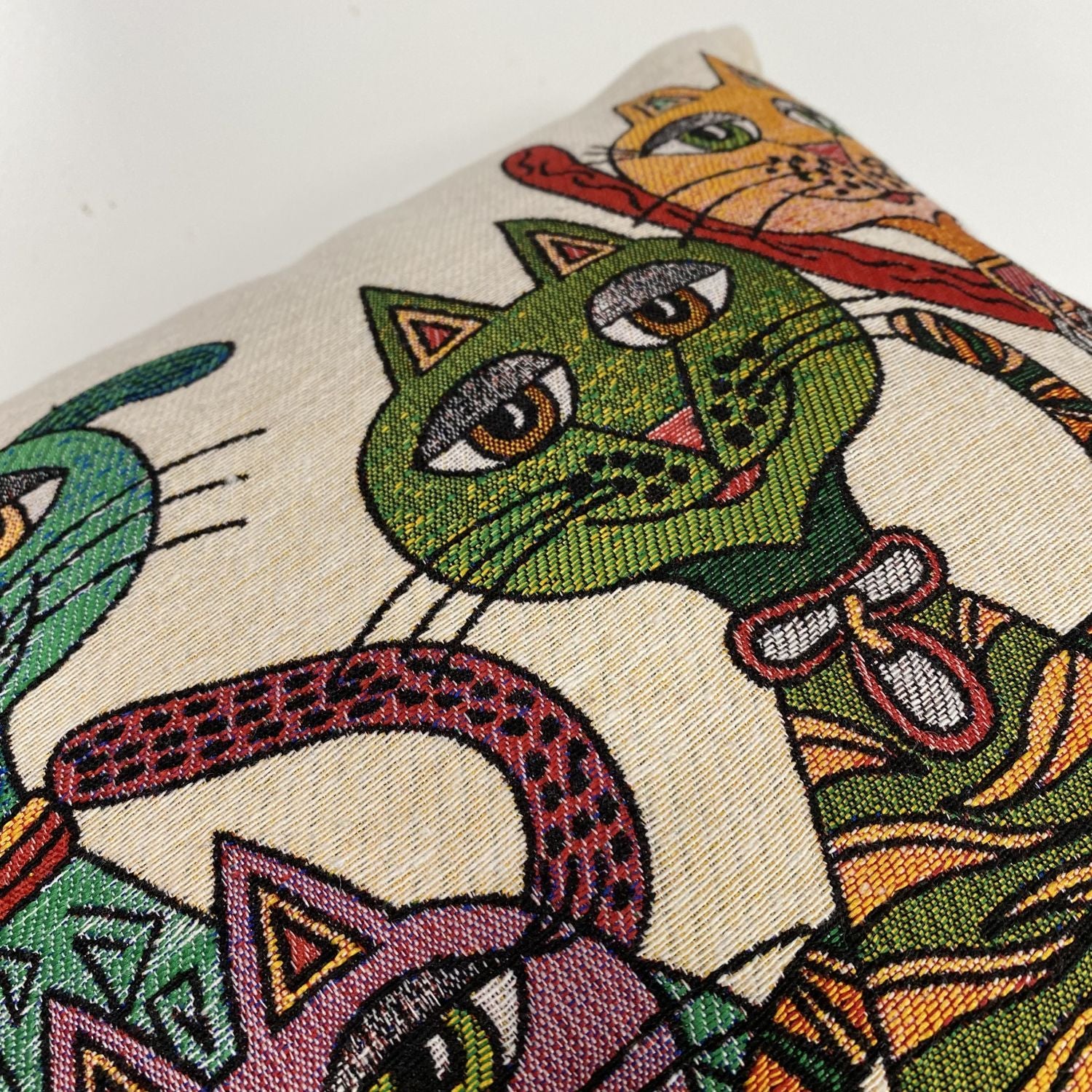 Cat Pillow 45x45cm - Pillow Cover - Cat Lover Gift - Cat Owner Gift - Cat Lover Gift Women - Cat Gifts for Cat Lovers - Fun Pillow