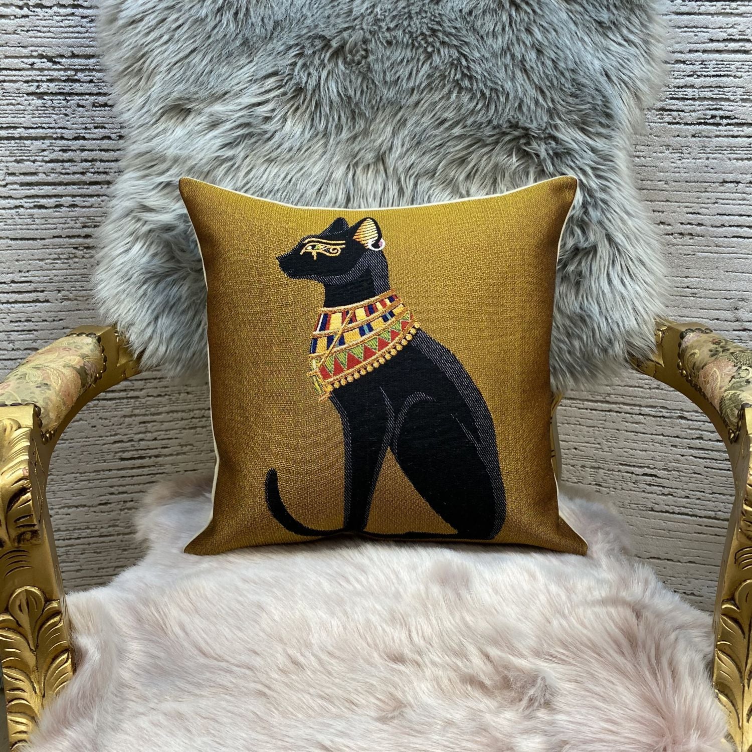 Cat Pillow 45x45cm - Pillow Cover - Cat Lover Gift - Cat Owner Gift - Cat Lover Gift Women - Cat Gifts for Cat Lovers - Fun Pillow