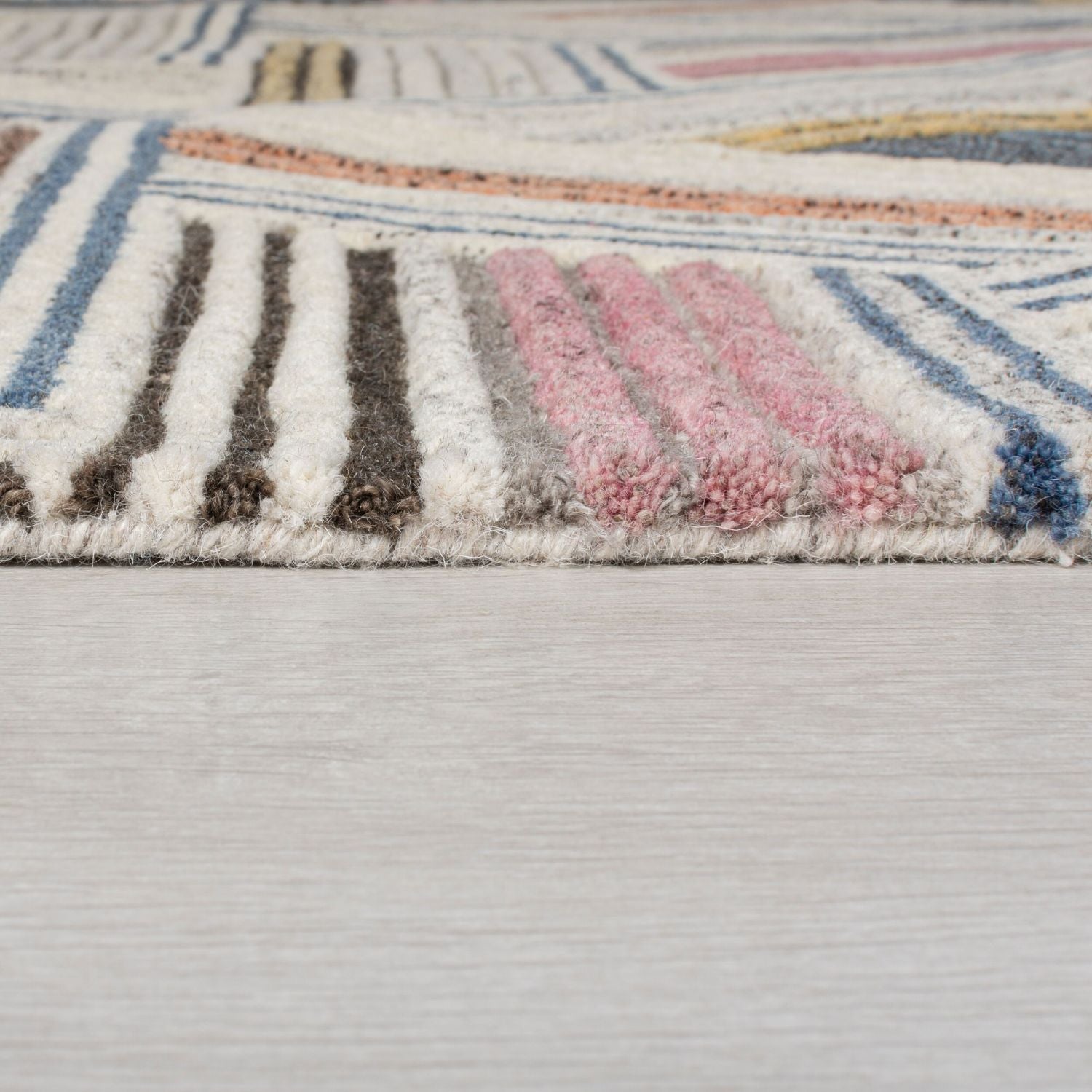 Kleurrijk Tapijt Laagpolig Wollen Vloerkleed - Omid Geometric Wool