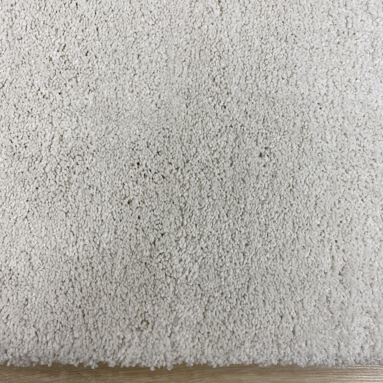 Crème/Wit Tapijt Dik Vloerkleed Omid Belgian Luxury Thick Volledig effen