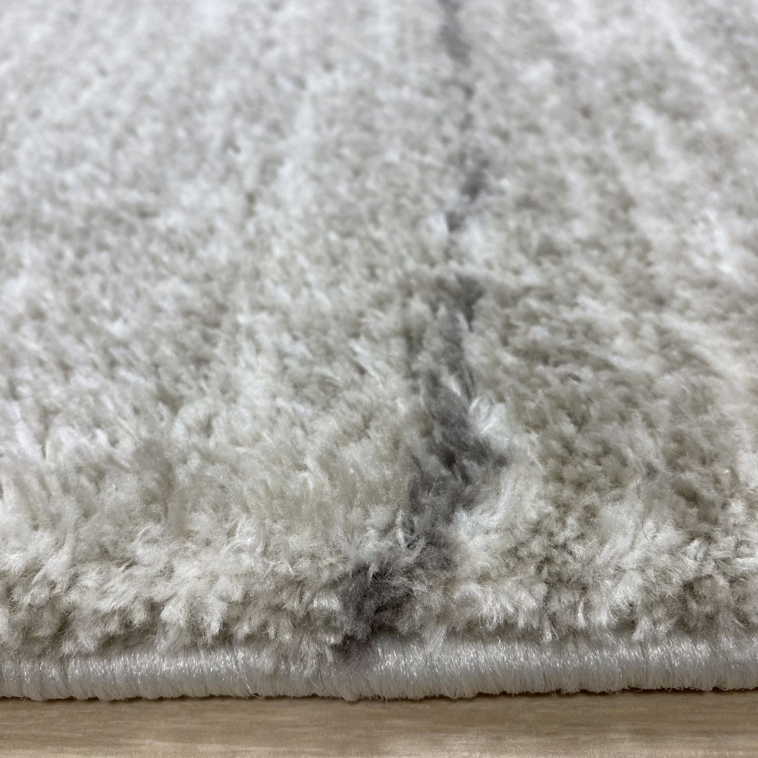 Beige/Crème Tapijt Dik Laagpolig Vloerkleed Omid Belgian Silky Soft