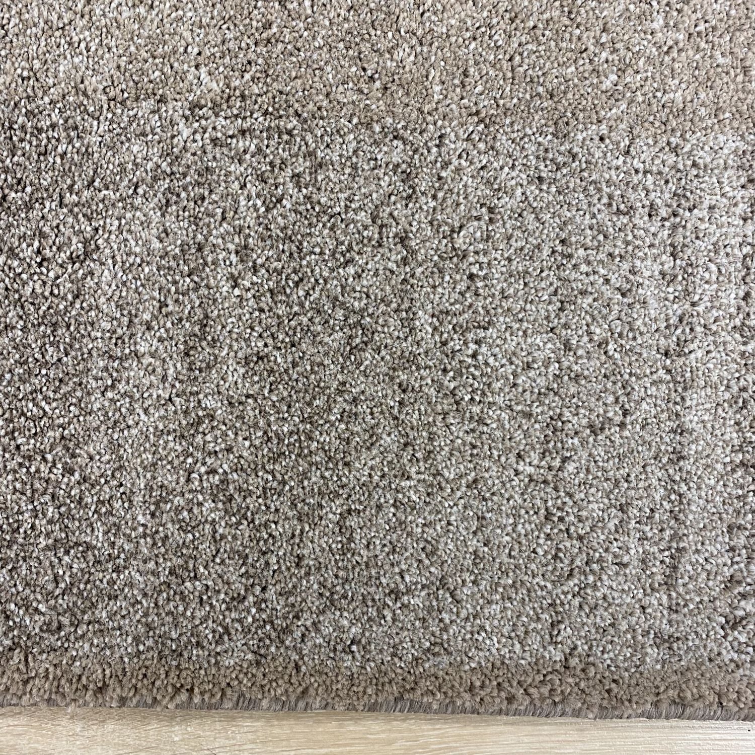 Beige Tapijt Dik Laagpolig Vloerkleed Omid Belgian Luxury