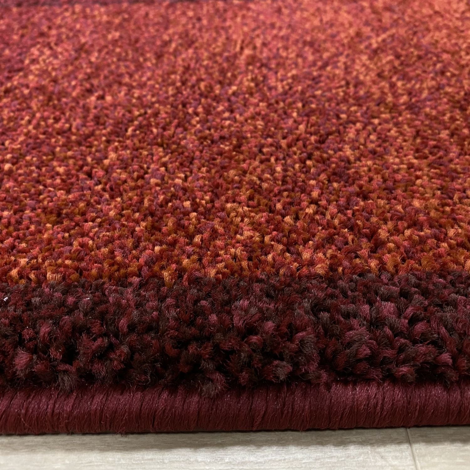 Rood/Bordeaux Tapijt Dik Laagpolig Vloerkleed Omid Belgian Luxury