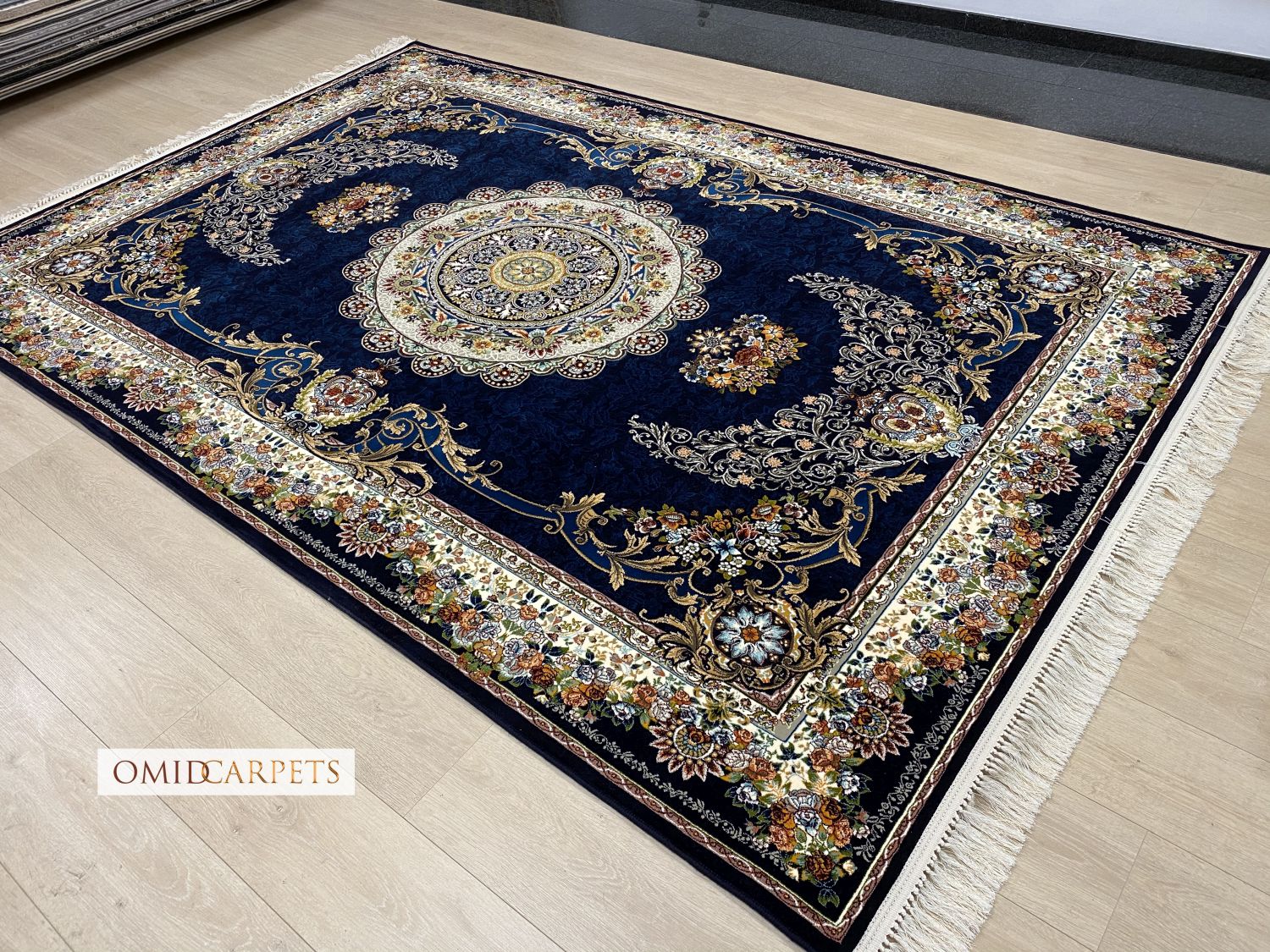 Blauw Tapijt Laagpolig Klassiek Vloerkleed - Omid Premium Classic - 1,5 Miljoen punten/m²