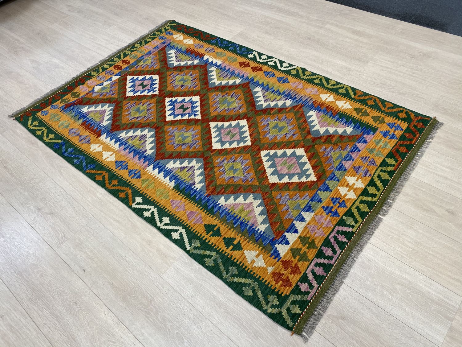 Kleurrijk Tapijt Laagpolig Handgeweven Wollen Vloerkleed - Omid Afghan Kelim 190x128cm