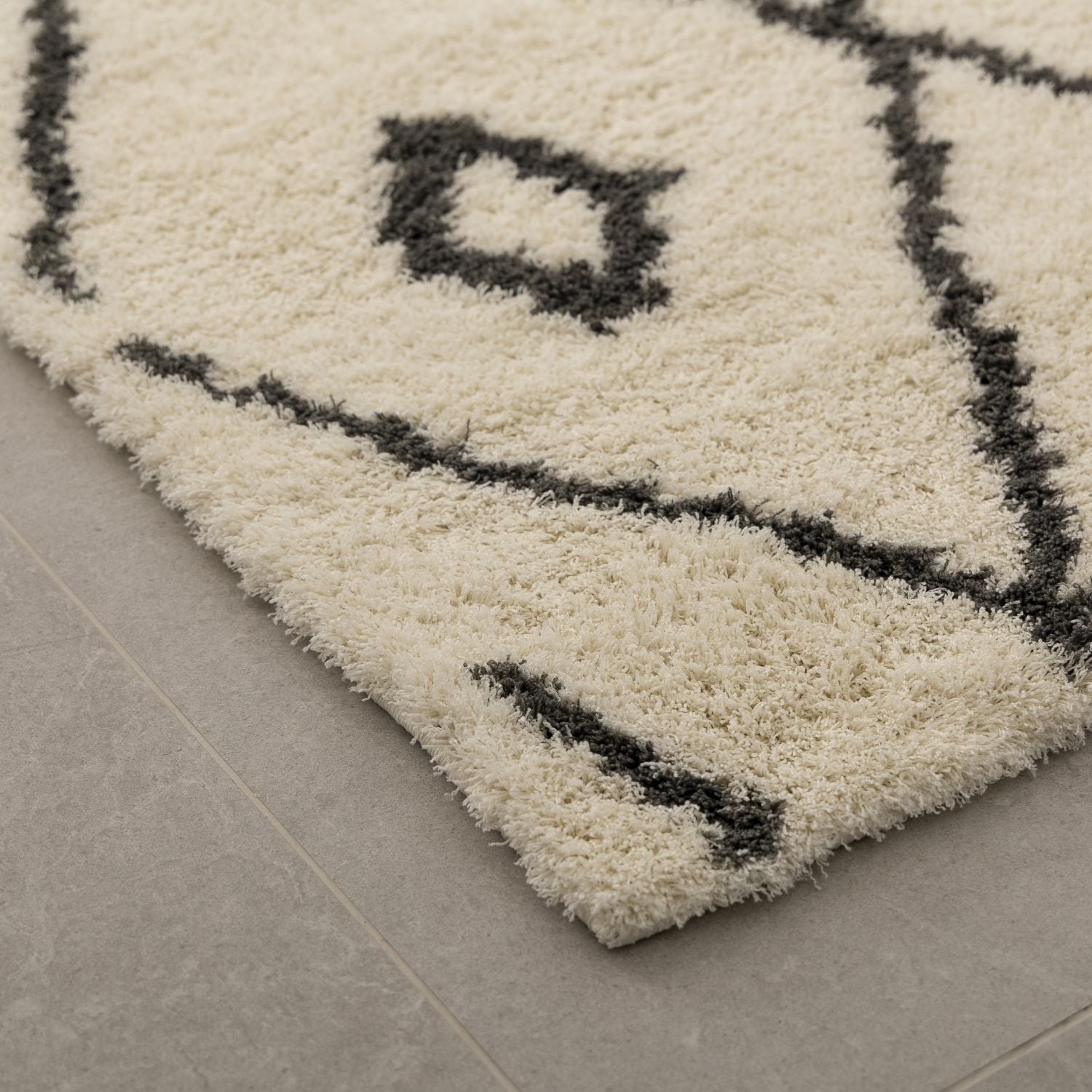 Crème Hoogpolig Vloerkleed Omid Belgian Soft Scandinavisch Wasbaar Tapijt