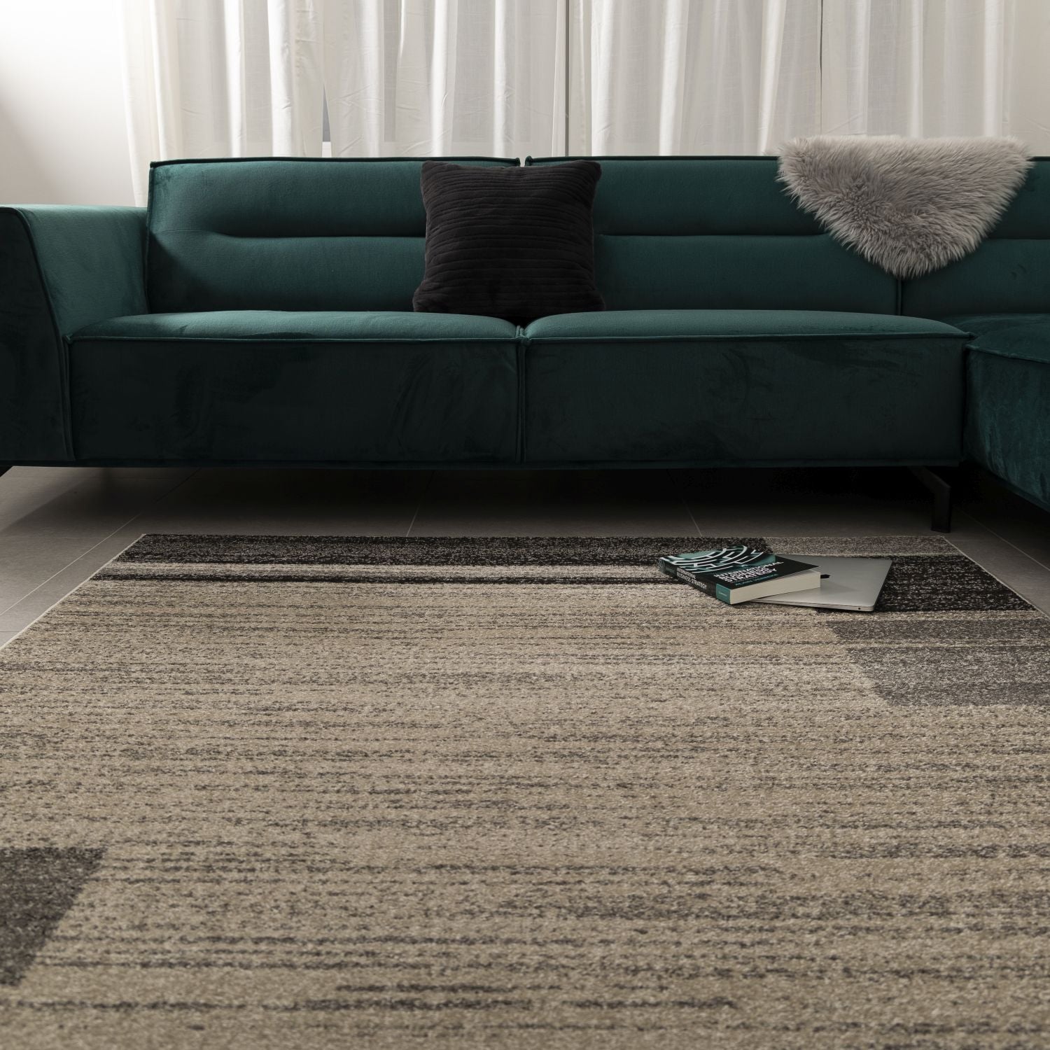 Beige met Grijs Tapijt Laagpolig Vloerkleed Omid Belgian Design